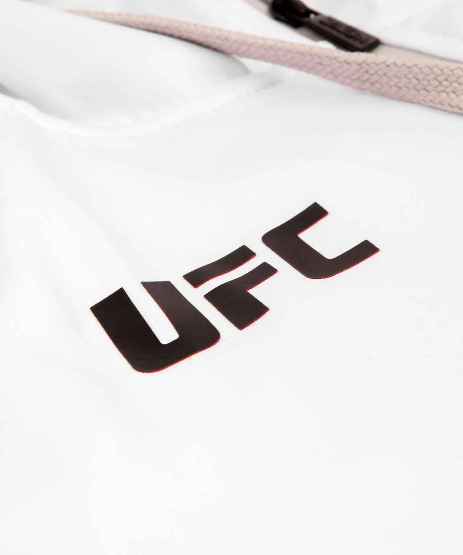 VENUM／ヴェナム　パーカー（フーディー）　　UFC VENUM AUTHENTIC FIGHT NIGHT MEN'S WALKOUT HOODIE／UFC VENUM オーセンティック ファイトナイト メンズ ウォークアウト フーディー（パーカー）白