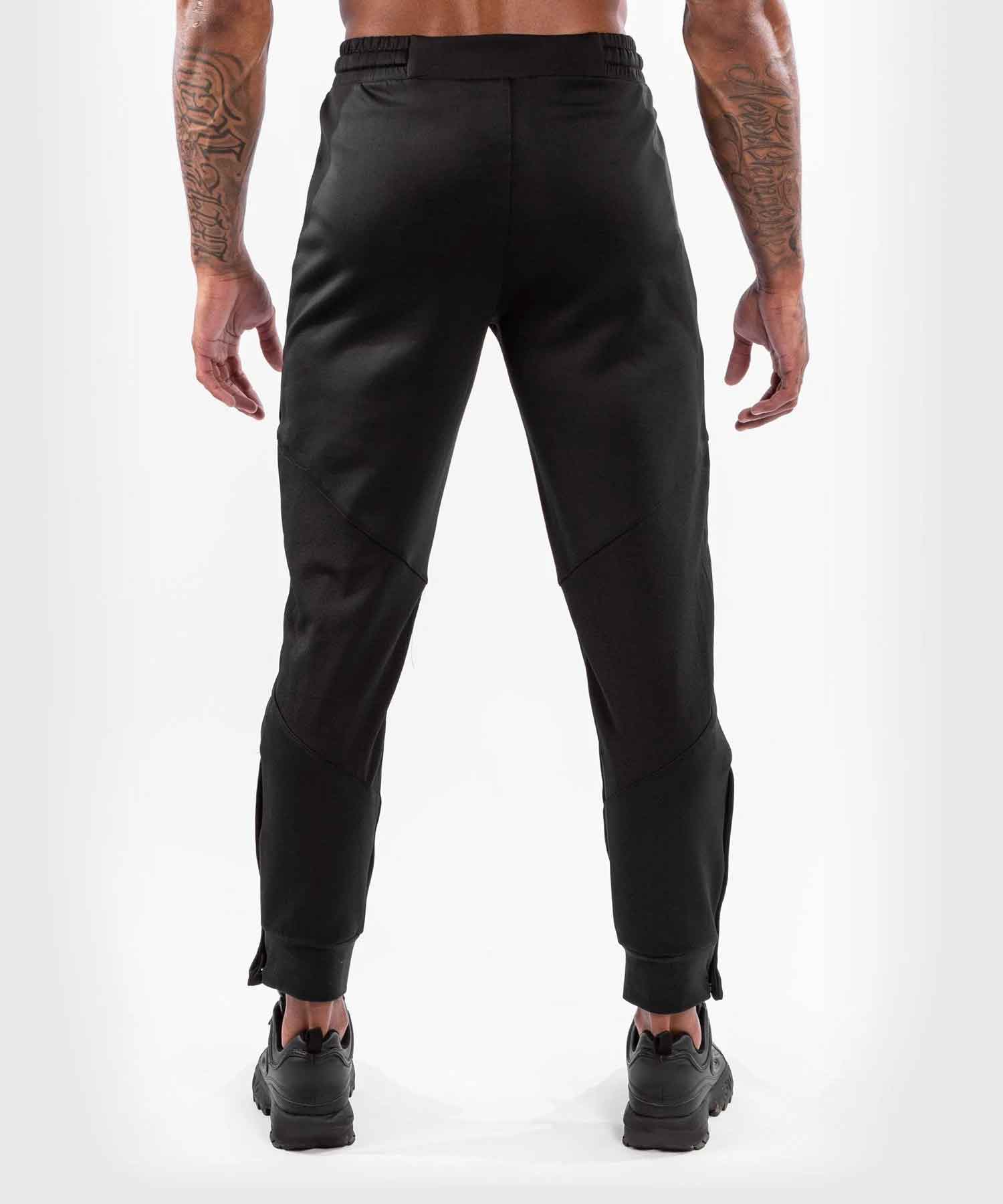 VENUM／ヴェナム　スウェットパンツ　　UFC VENUM AUTHENTIC FIGHT NIGHT MEN'S WALKOUT PANT／UFC VENUM オーセンティック ファイトナイト メンズ ウォークアウト パンツ（黒）