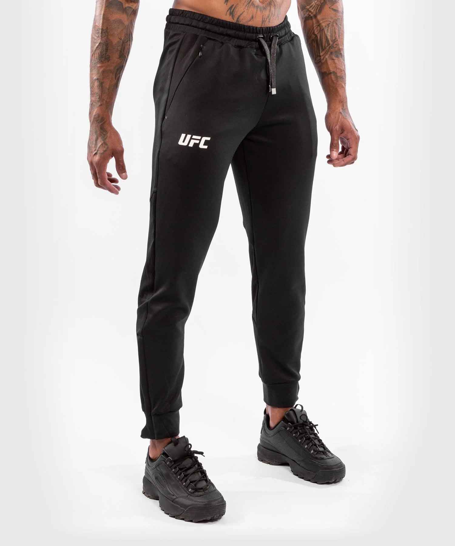 VENUM／ヴェナム　スウェットパンツ　　UFC VENUM AUTHENTIC FIGHT NIGHT MEN'S WALKOUT PANT／UFC VENUM オーセンティック ファイトナイト メンズ ウォークアウト パンツ（黒）