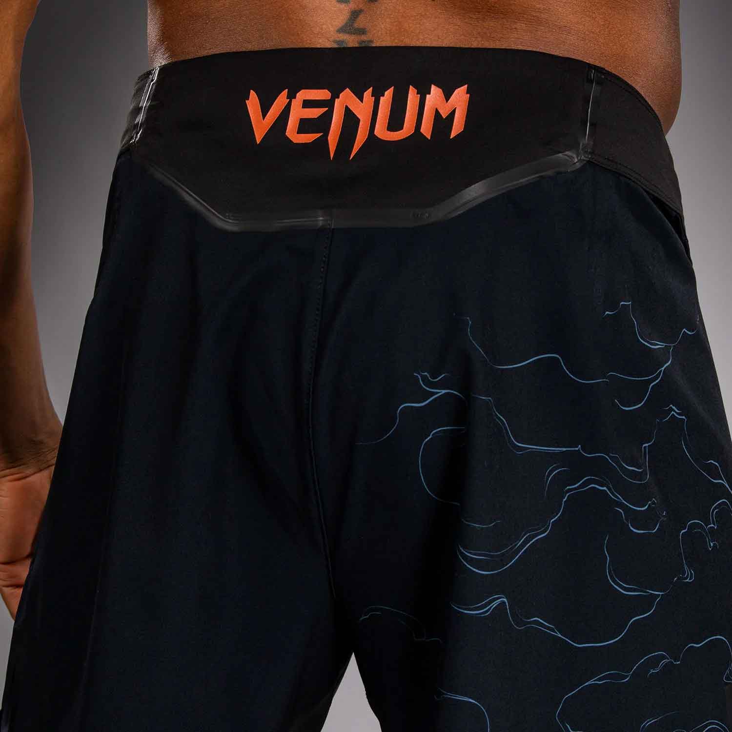 VENUM／ヴェナム　ファイトショーツ　　Thunder Dragon Fightshorts／サンダー ドラゴン ファイトショーツ
