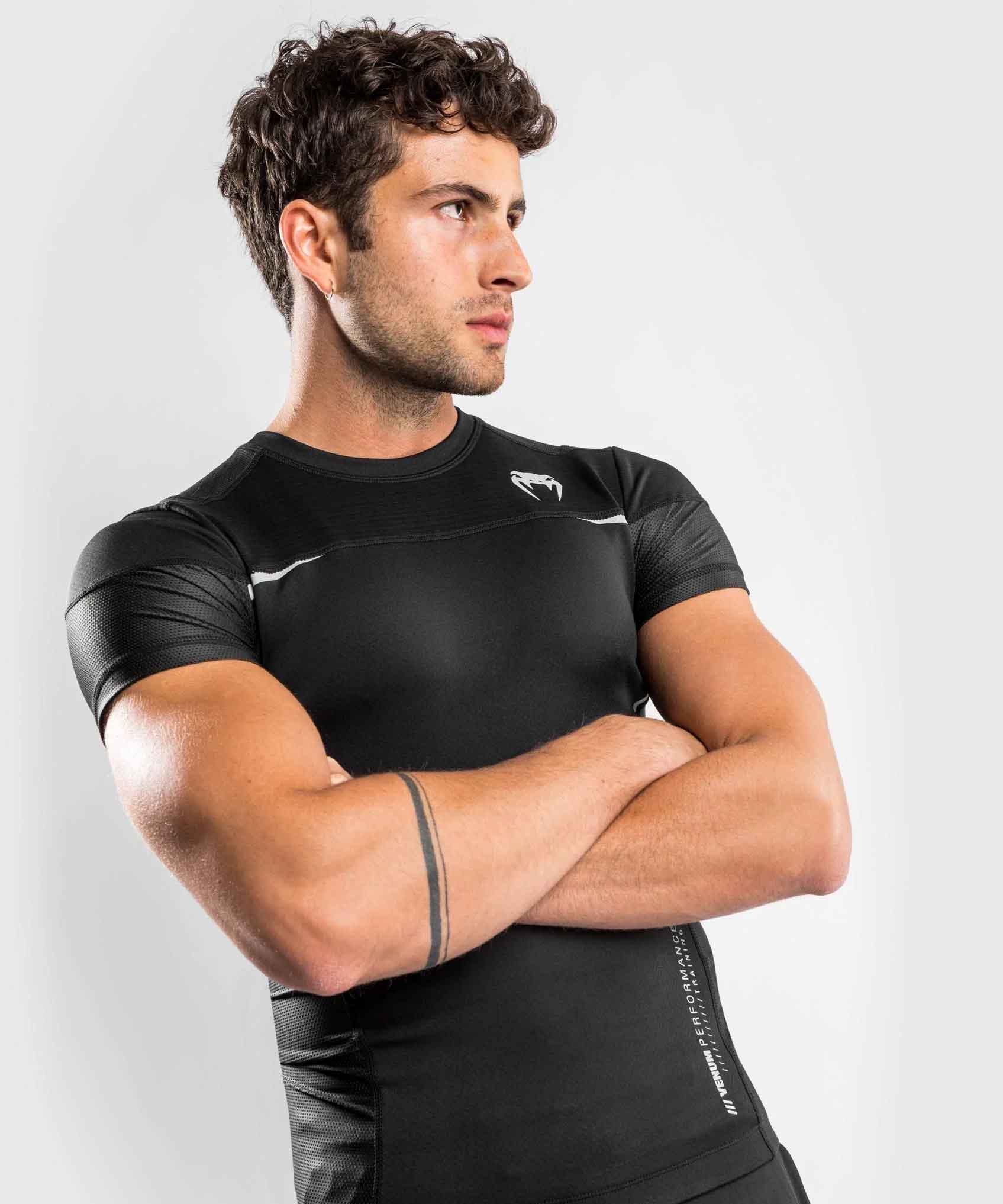 VENUM／ヴェナム　ラッシュガード　　TEMPEST 2.0 RASHGUARD SHORT SLEEVES／テンペスト 2.0 ラッシュガード ショートスリーブ（黒／シルバーグレー／ダークグレー）