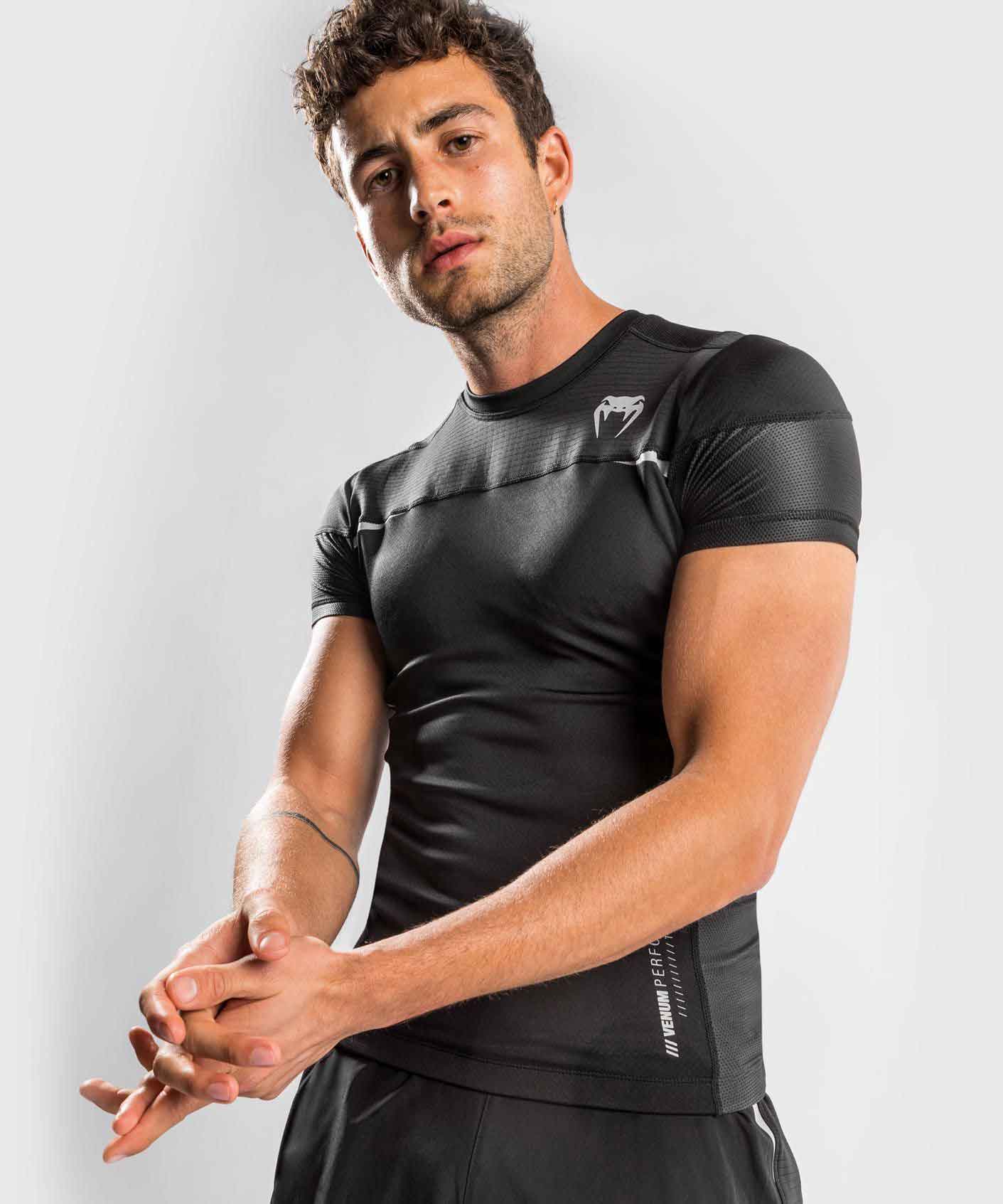 TEMPEST 2.0 RASHGUARD SHORT SLEEVES／テンペスト 2.0 ラッシュガード ショートスリーブ（黒／シルバーグレー／ダークグレー）