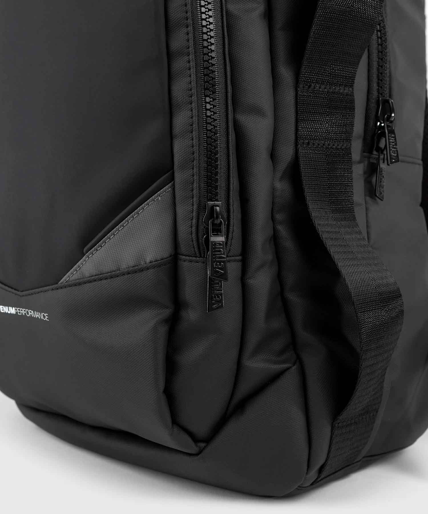 VENUM／ヴェナム　バッグ・バックパック　　Evo 2 Backpack／エヴォ 2 バックパック（黒／グレー）