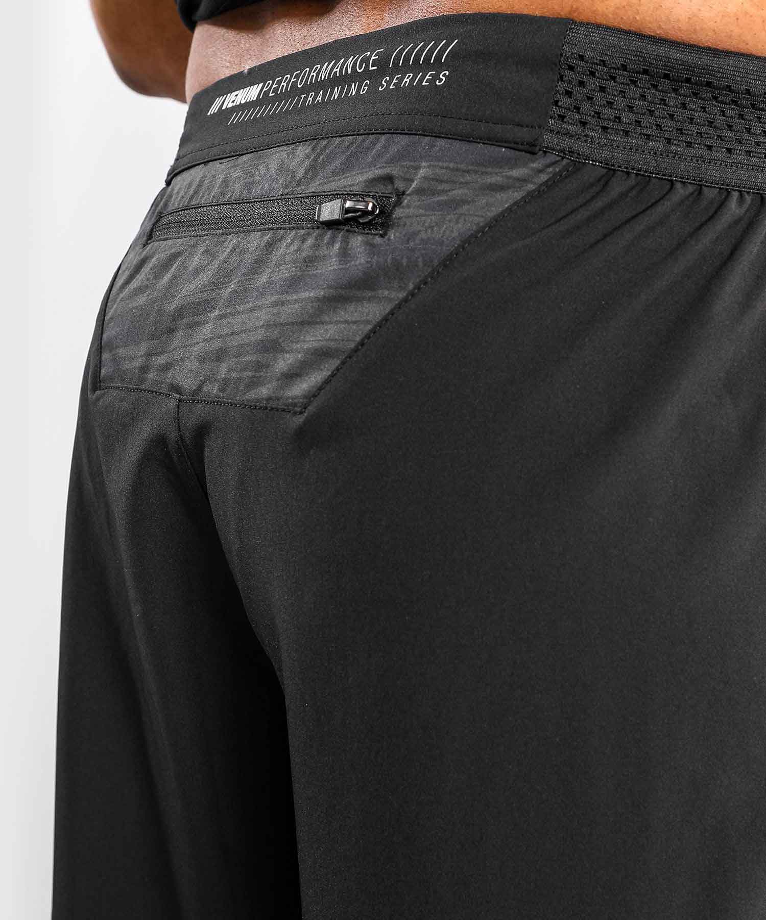 VENUM／ヴェナム　トレーニング・フィットネスショーツ　　TEMPEST 2.0 TRAINING SHORTS／テンペスト 2.0 トレーニングショーツ（黒／シルバーグレー／ダークグレー）