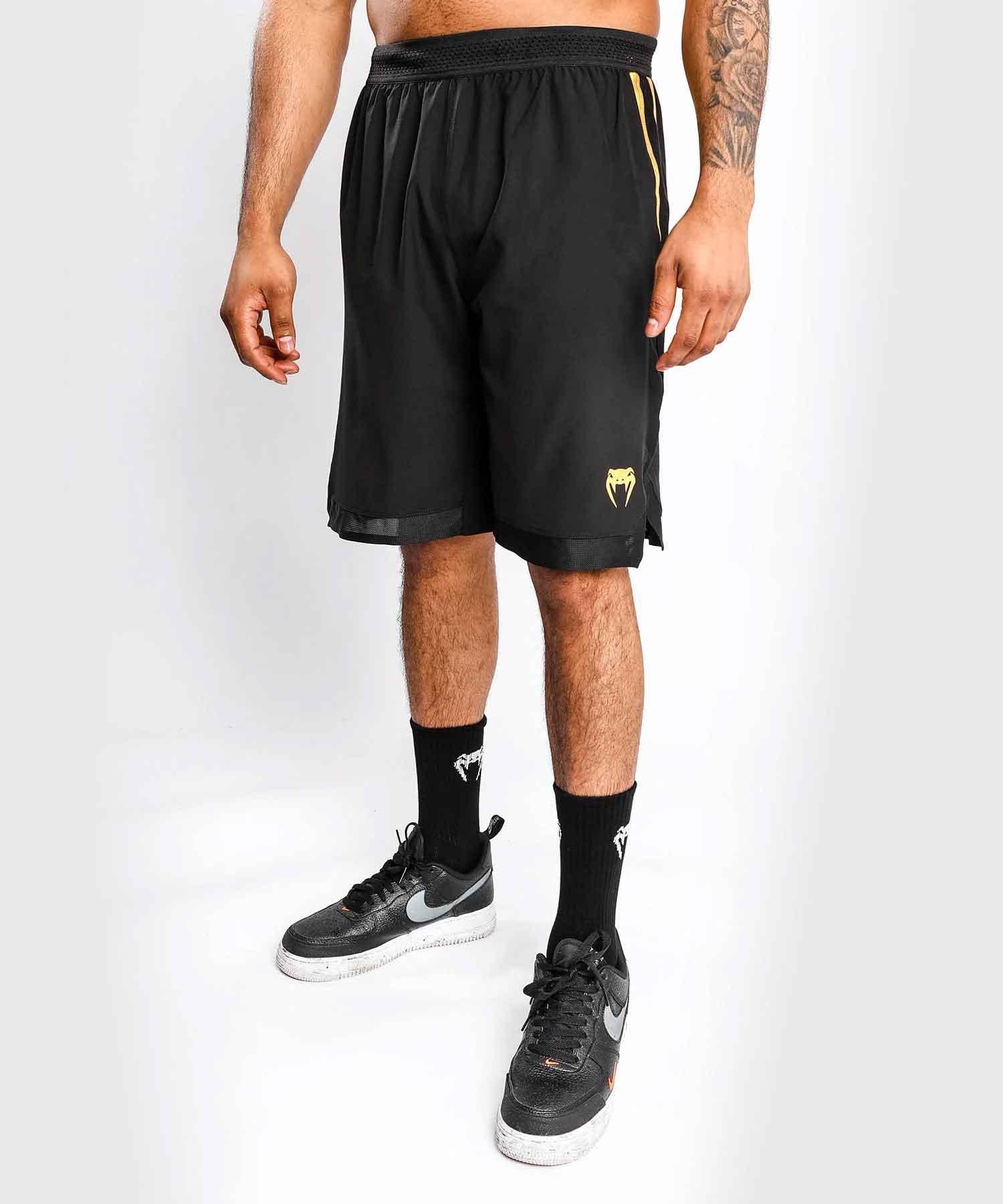 TEMPEST 2.0 TRAINING SHORTS／テンペスト 2.0 トレーニングショーツ（黒／ゴールド／ダークグレー）
