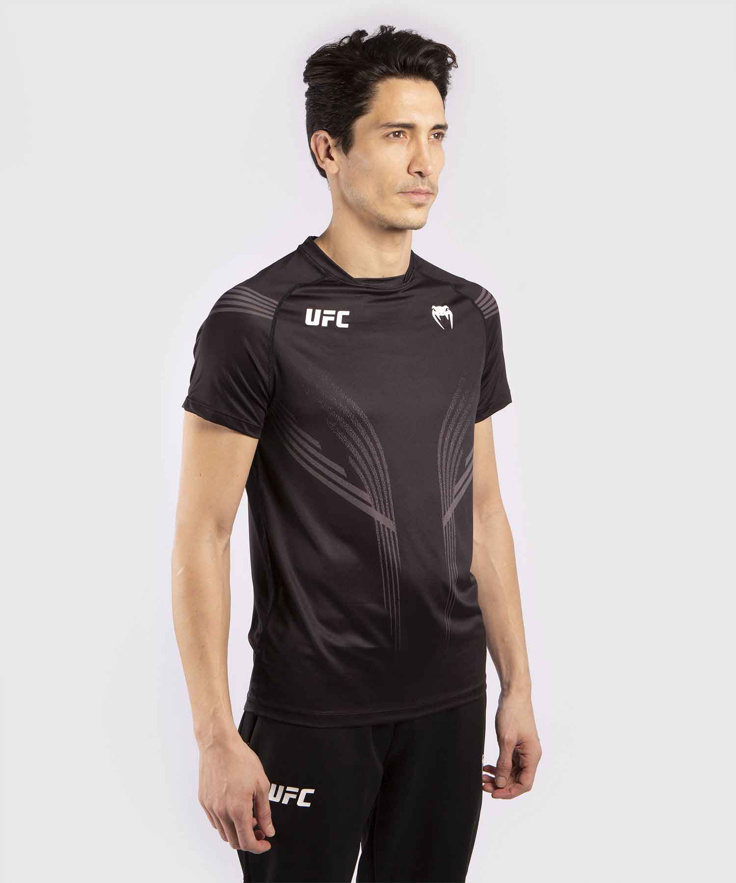 VENUM／ヴェナム　ジャージ（ユニフォーム）　　UFC VENUM PRO LINE MEN'S JERSEY／UFC VENUM プロライン メンズ ジャージ（黒）