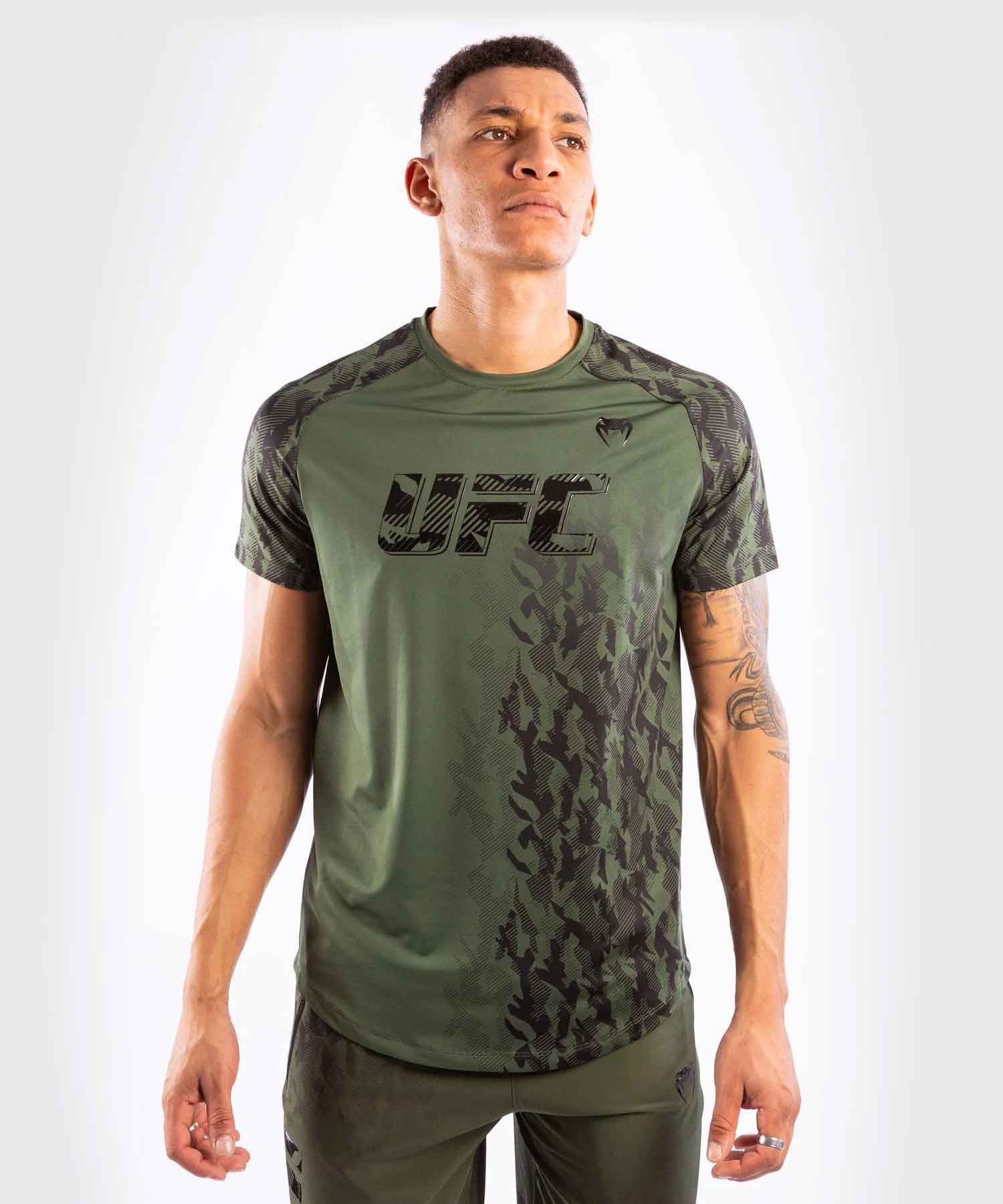 UFC VENUM AUTHENTIC FIGHT WEEK MEN'S PERFORMANCE T-SHIRT／UFC VENUM ファイトウィーク メンズ パフォーマンスTシャツ（カーキ）