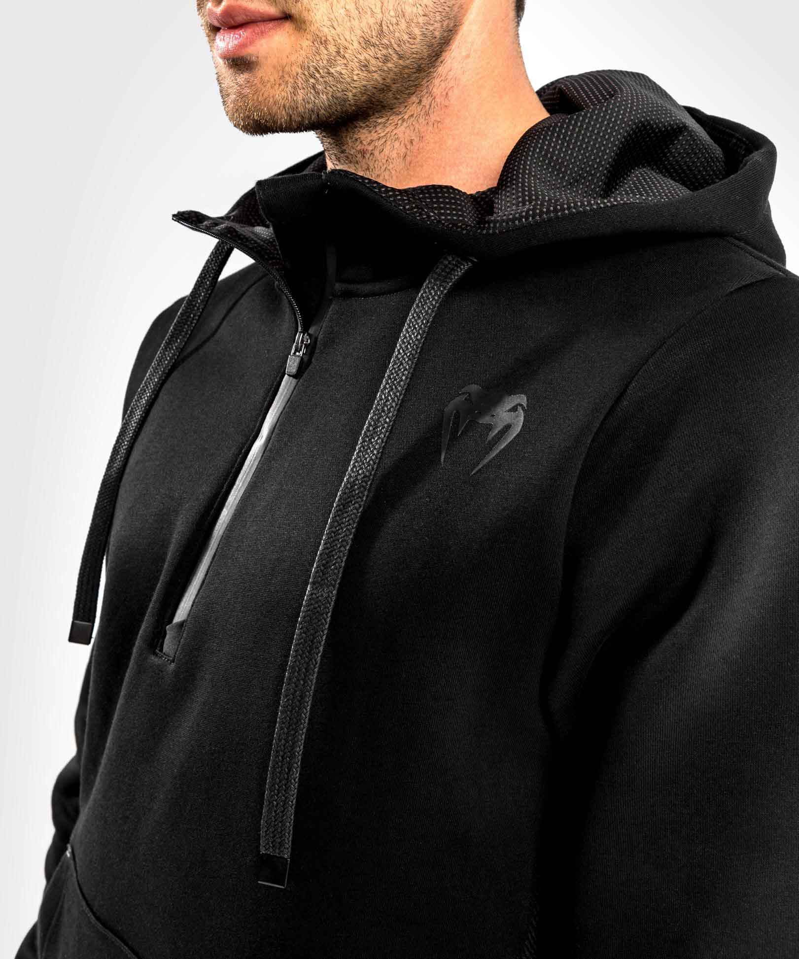 VENUM／ヴェナム　パーカー（フーディー）　　CONTENDER EVO HOODIE／コンテンダー エヴォ フーディー（パーカー）マットブラック