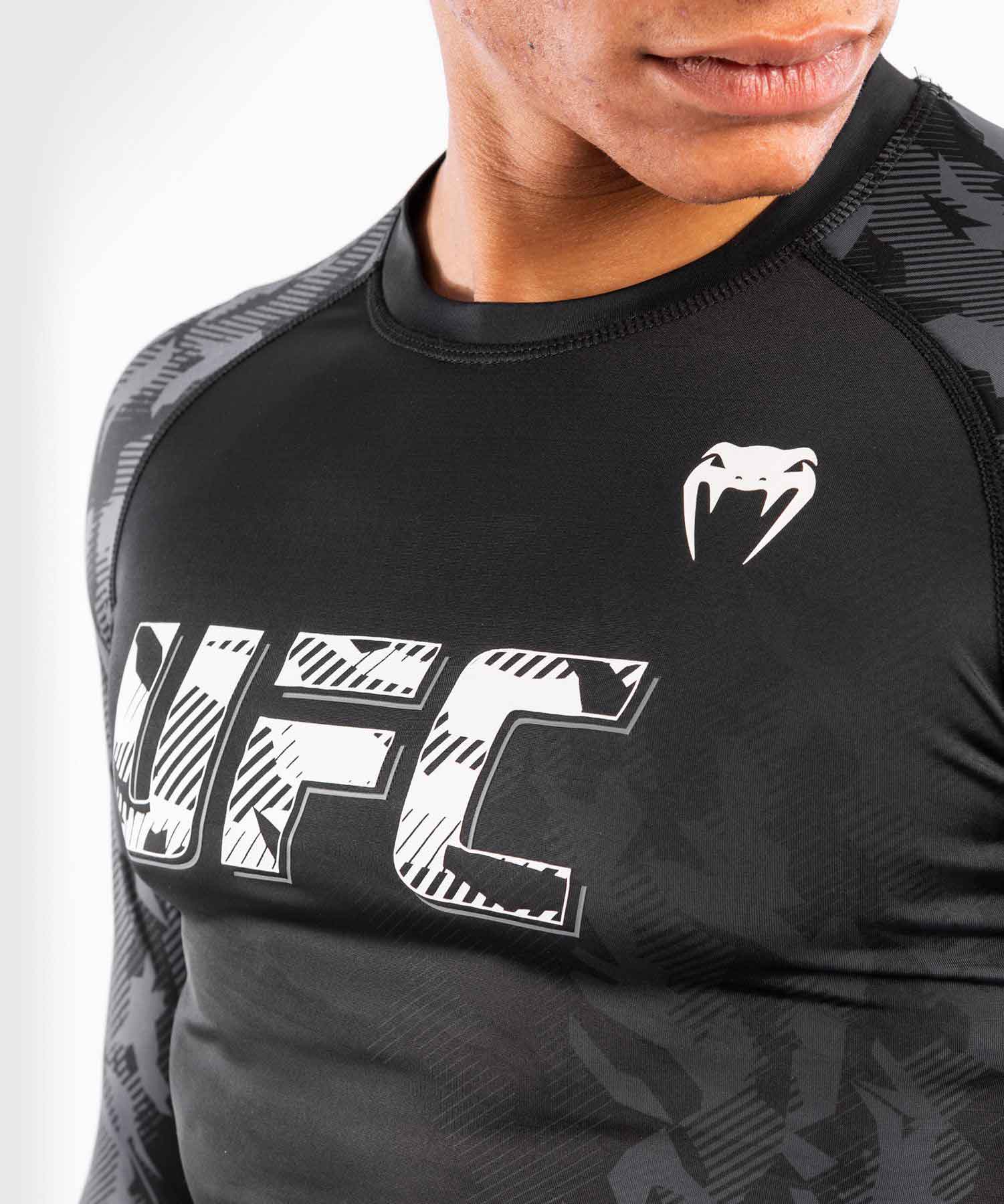 VENUM／ヴェナム　ラッシュガード　　UFC VENUM AUTHENTIC FIGHT WEEK MEN'S PERFORMANCE LONG SLEEVE RASHGUARD／UFC VENUM オーセンティック ファイトウィーク メンズ パフォーマンス ロングスリーブ ラッシュガード（黒）