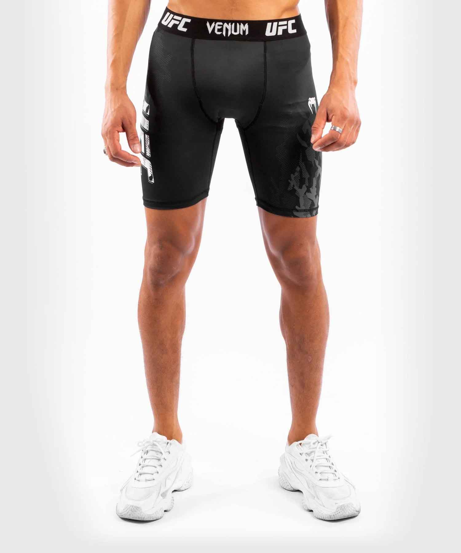 UFC VENUM AUTHENTIC FIGHT WEEK MEN'S PERFORMANCE VALE TUDO SHORTS／UFC VENUM オーセンティック ファイトウィーク メンズ パフォーマンス バーリトゥードショーツ（黒）