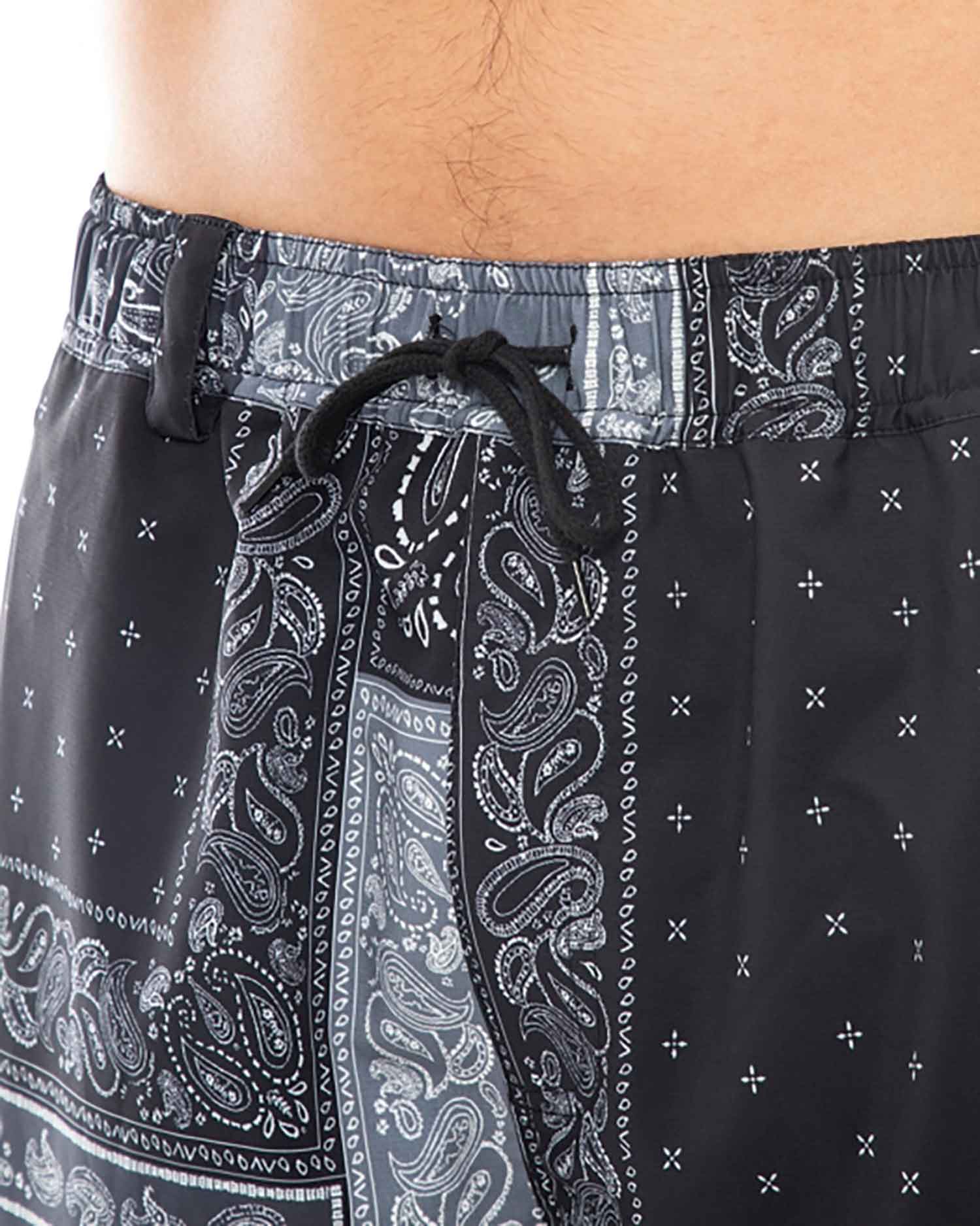 RVCA／ルーカ（ルカ）　ショーツ　　BANDANA SHORTS／バンダナ ウォーク（トレーニング）ショーツ