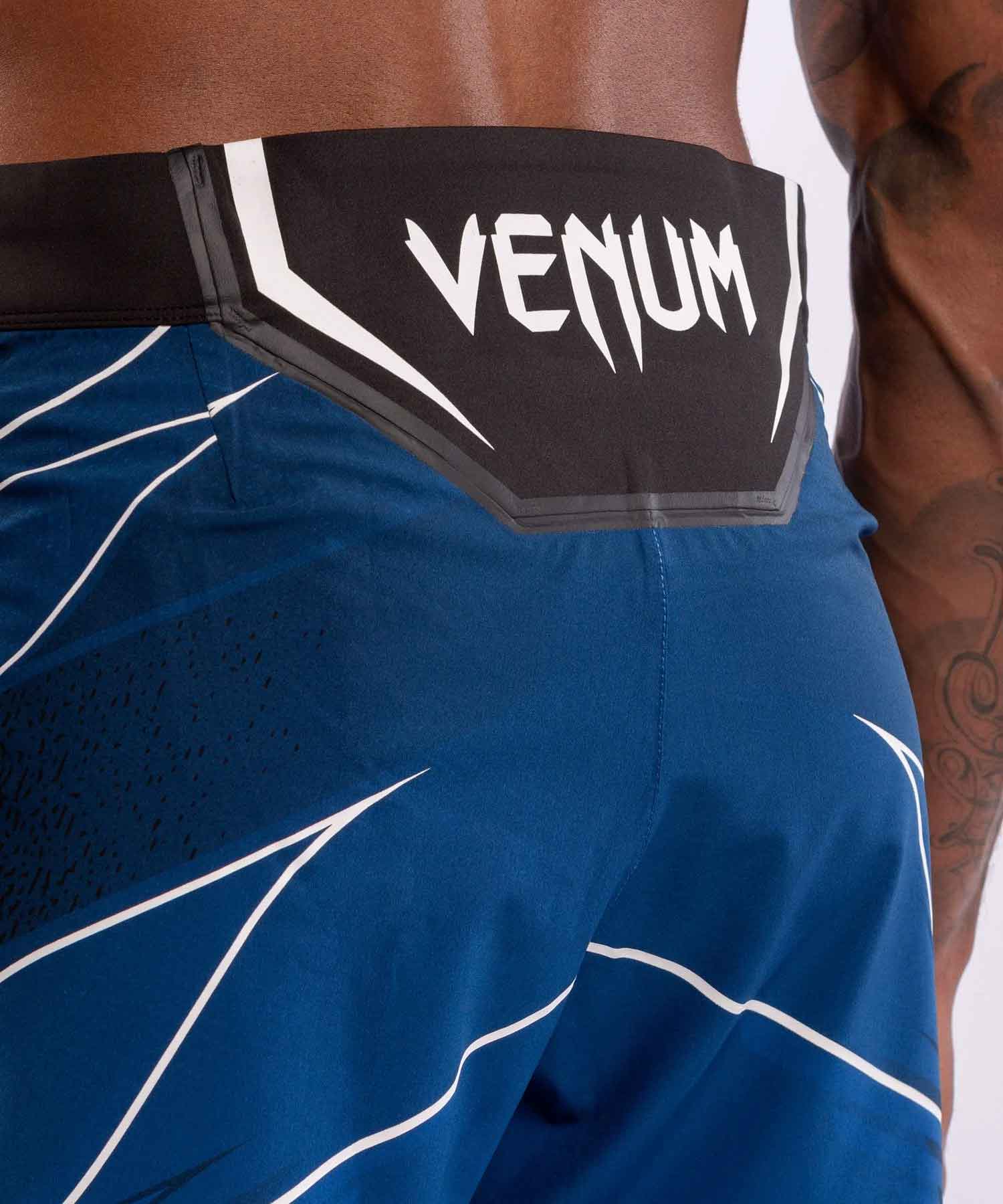 VENUM／ヴェナム　ファイトショーツ　　UFC VENUM AUTHENTIC FIGHT NIGHT MEN'S SHORTS SHORT FIT／UFC VENUM オーセンティック ファイトナイト メンズ ショーツ ショート フィット（ブルー／黒）