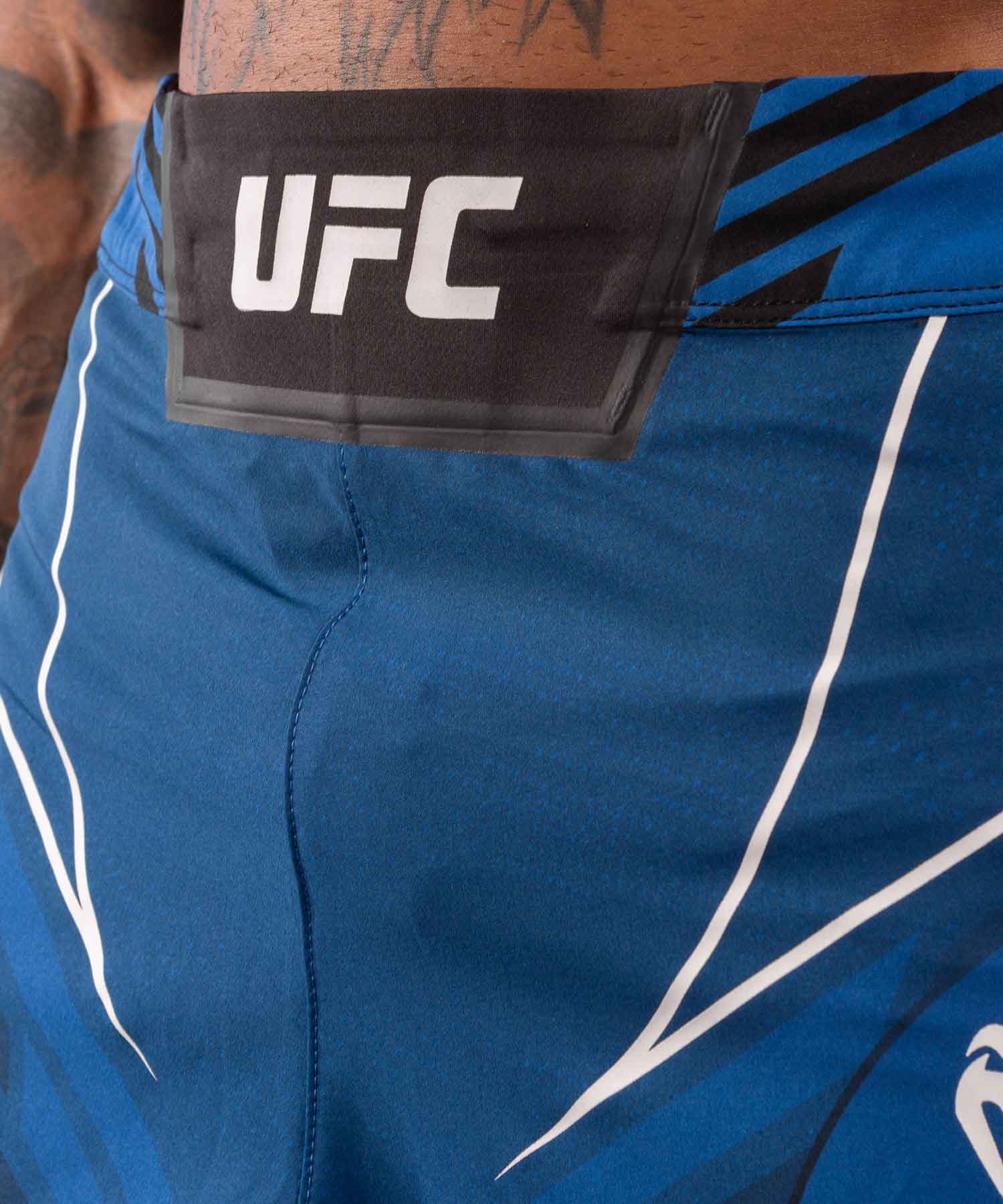 VENUM／ヴェナム　ファイトショーツ　　UFC VENUM AUTHENTIC FIGHT NIGHT MEN'S SHORTS LONG FIT／UFC VENUM オーセンティック ファイトナイト メンズ ショーツ ロング フィット（ブルー／黒）