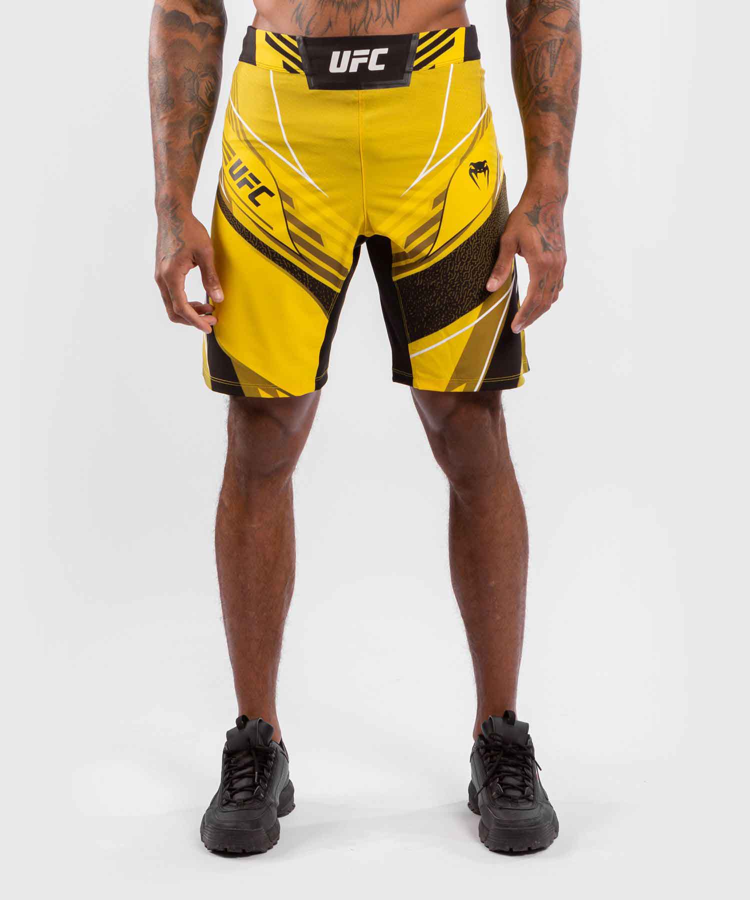 VENUM／ヴェナム　ファイトショーツ　　UFC VENUM AUTHENTIC FIGHT NIGHT MEN'S SHORTS LONG FIT／UFC VENUM オーセンティック ファイトナイト メンズ ショーツ ロング フィット（イエロー／黒）