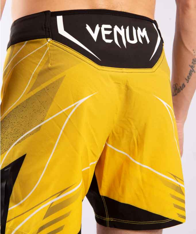 VENUM／ヴェナム　ファイトショーツ　　UFC VENUM PRO LINE MEN'S SHORTS／UFC VENUM プロライン メンズ ファイトショーツ（イエロー／黒）