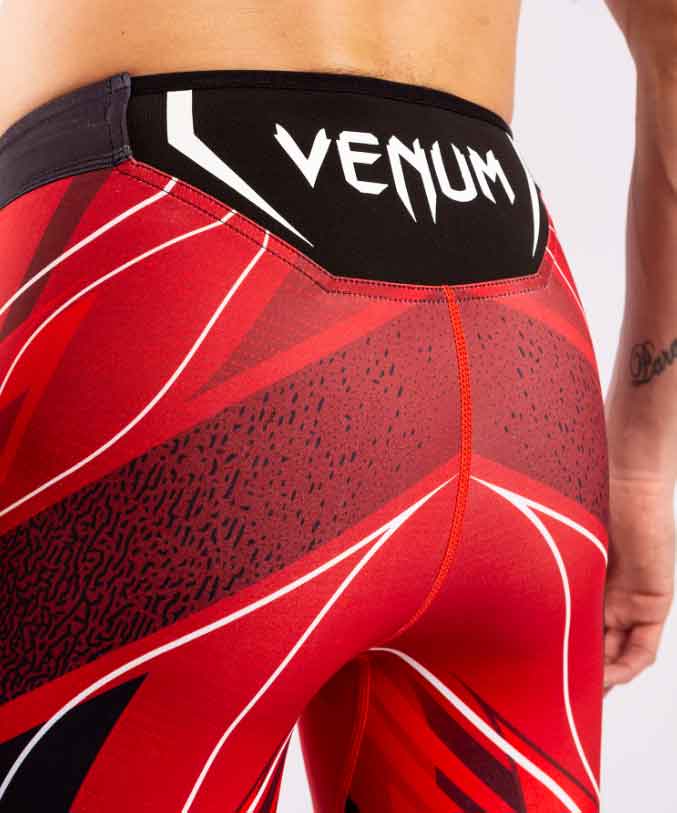 VENUM／ヴェナム　コンプレッション・バーリトゥードショーツ　　UFC VENUM PRO LINE MEN'S VALE TUDO SHORTS／UFC VENUM プロライン メンズ バーリトゥードショーツ（レッド／黒）