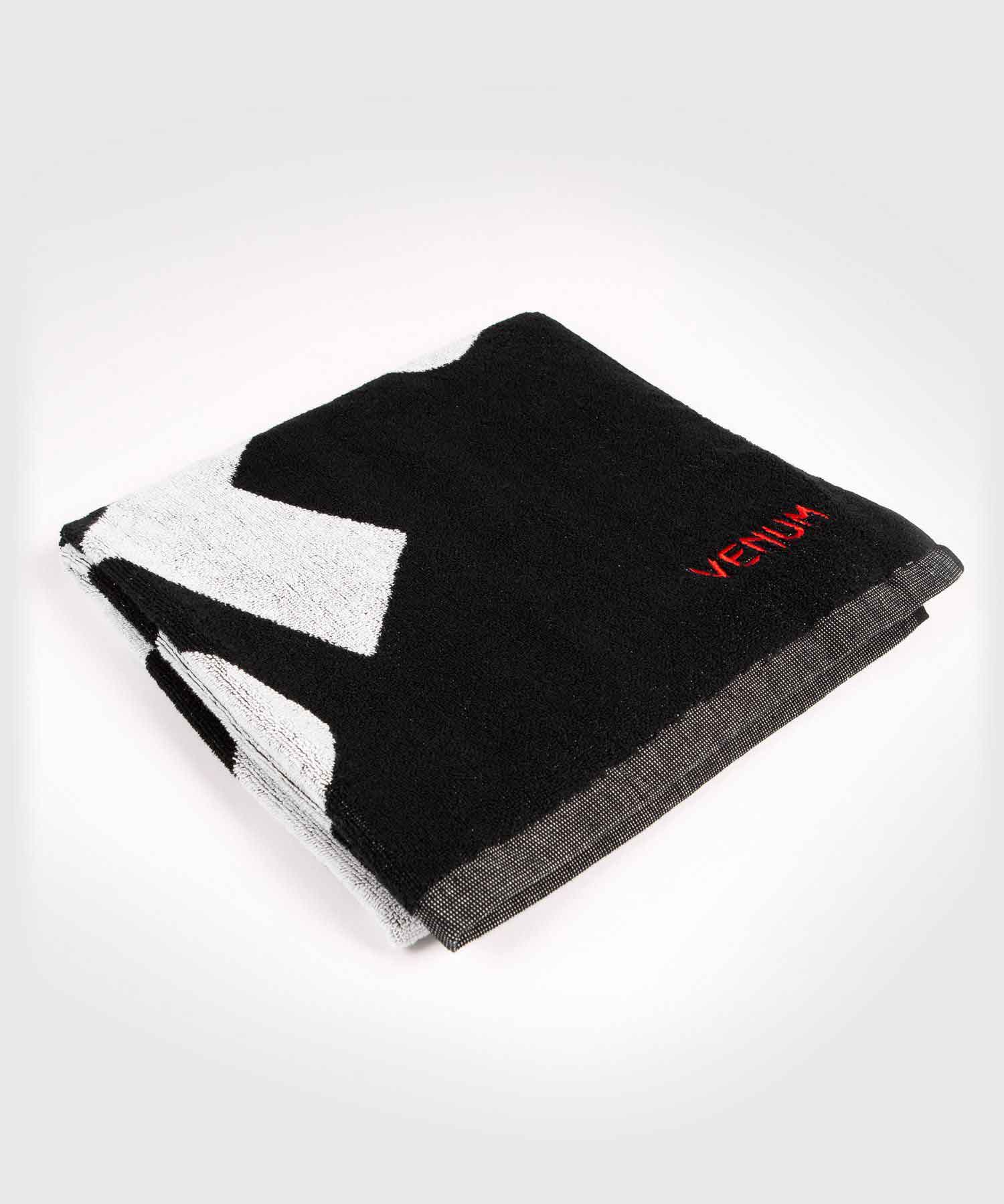 VENUM／ヴェナム　アクセサリー　　UFC VENUM AUTHENTIC FIGHT WEEK TOWEL／UFC VENUM オーセンティック ファイトウィーク タオル