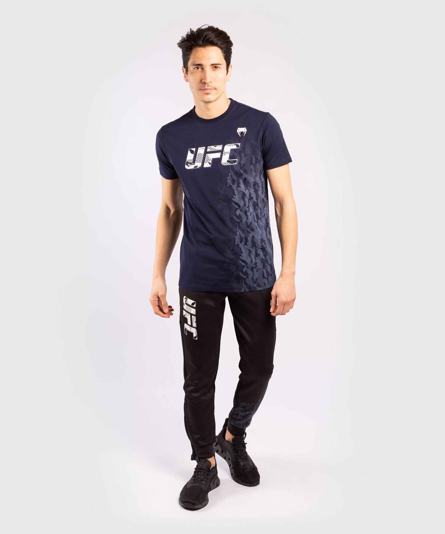 VENUM／ヴェナム　Tシャツ　　UFC VENUM AUTHENTIC FIGHT WEEK MEN'S T-SHIRT／UFC VENUM オーセンティック ファイトウィーク メンズ Tシャツ（ネイビー）