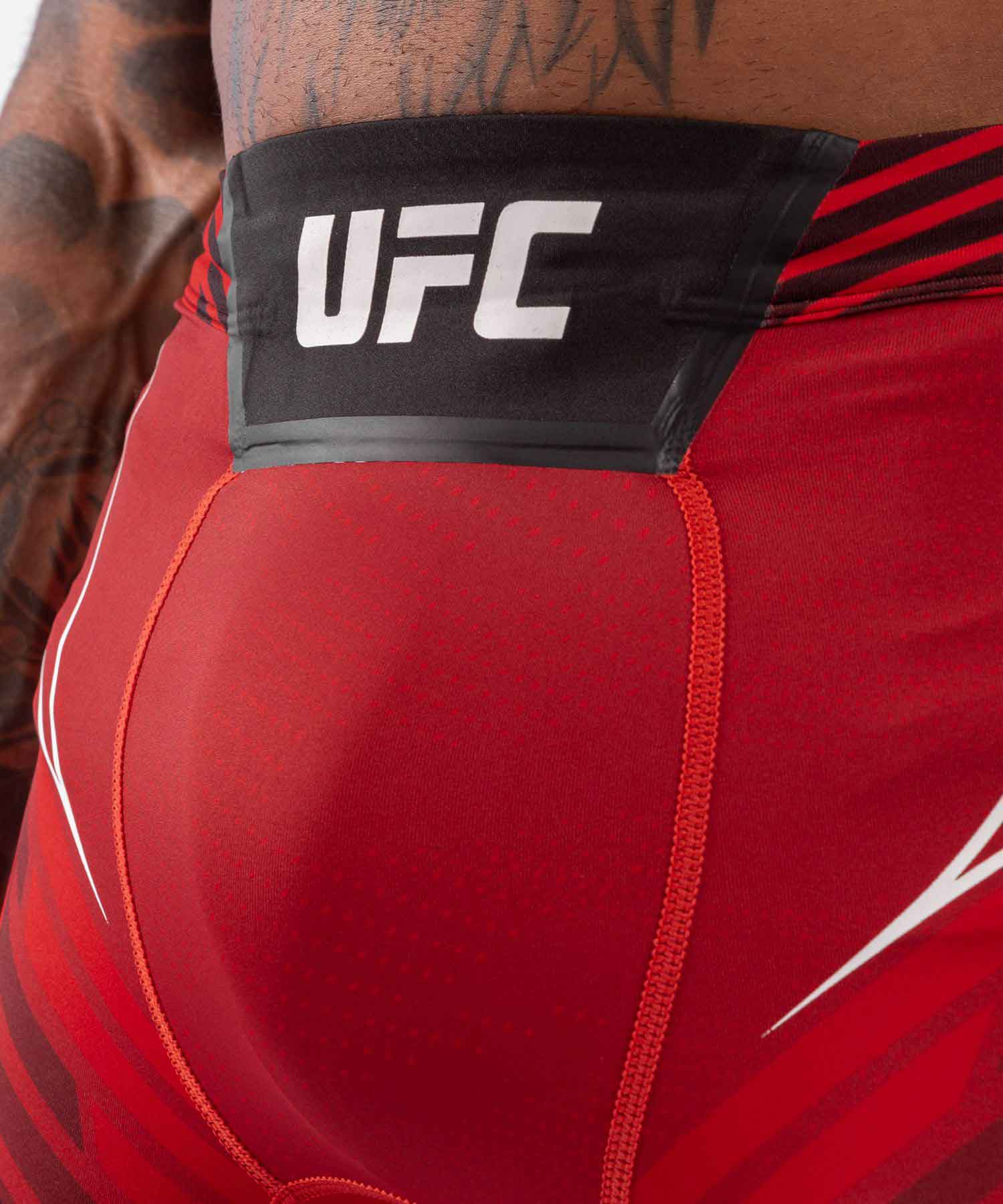 VENUM／ヴェナム　コンプレッション・バーリトゥードショーツ　　UFC VENUM AUTHENTIC FIGHT NIGHT MEN'S VALE TUDO SHORTS LONG FIT／UFC VENUM オーセンティック ファイトナイト メンズ バーリトゥードショーツ ロングフィット（レッド／黒）