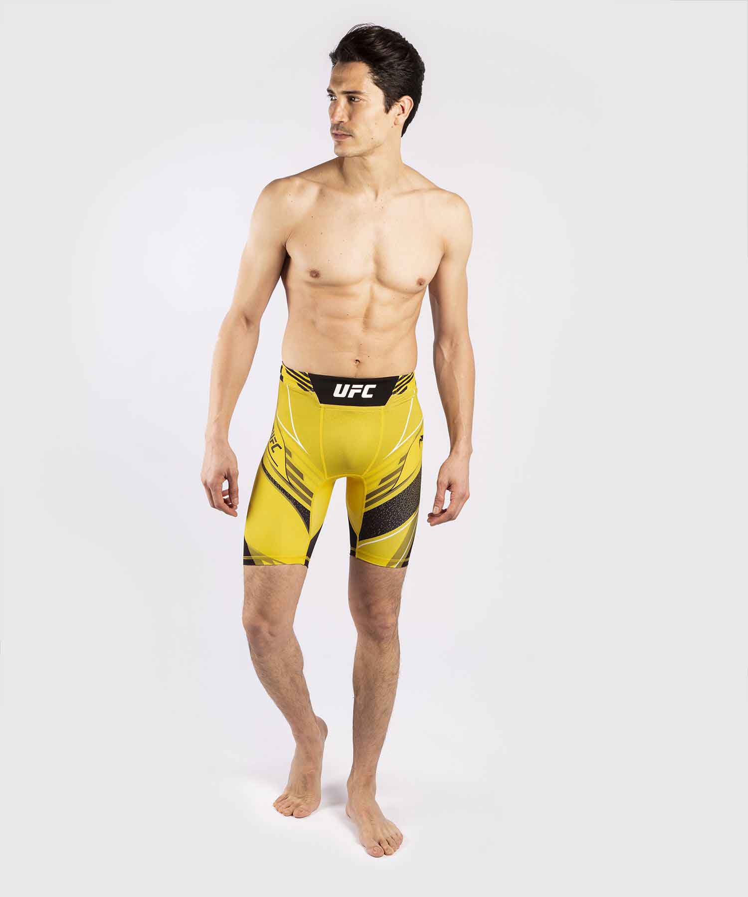 VENUM／ヴェナム　コンプレッション・バーリトゥードショーツ　　UFC VENUM PRO LINE MEN'S VALE TUDO SHORTS／UFC VENUM プロライン メンズ バーリトゥードショーツ（イエロー／黒）