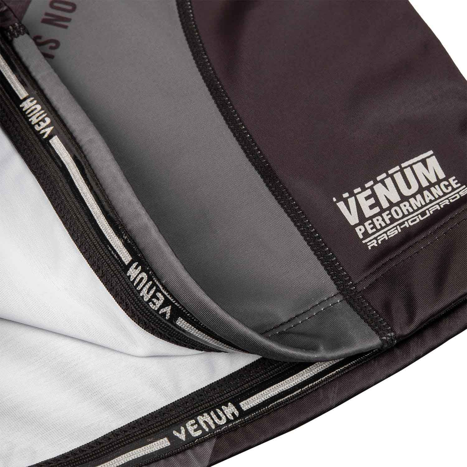 VENUM／ヴェナム　ラッシュガード　コンプレッションシャツ　　AMRAP COMPRESSION RASHGUARD LONG／AMRAP コンプレッション・ラッシュガード（ロング）