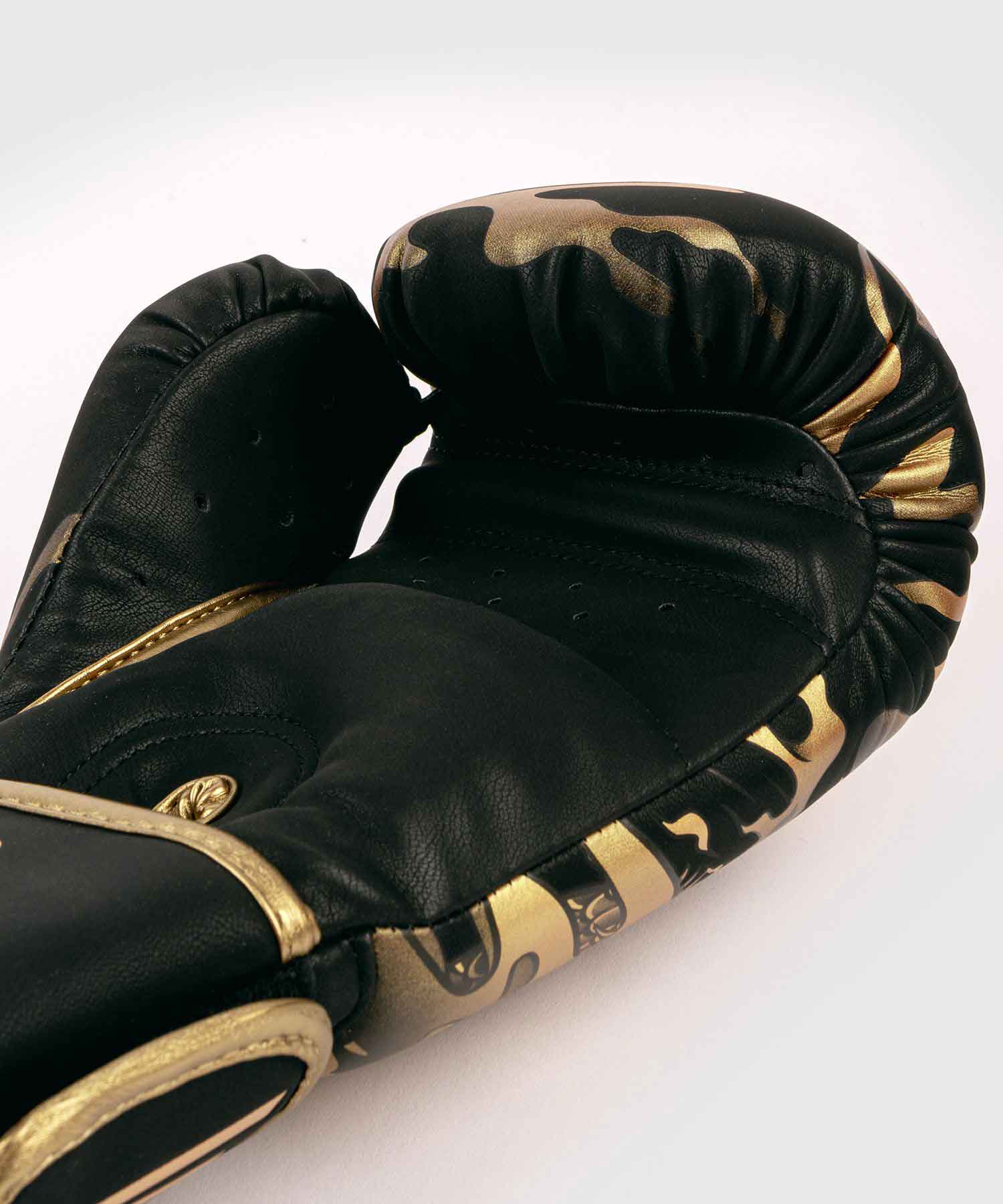 VENUM／ヴェナム ボクシンググローブ DRAGON'S FLIGHT BOXING GLOVES