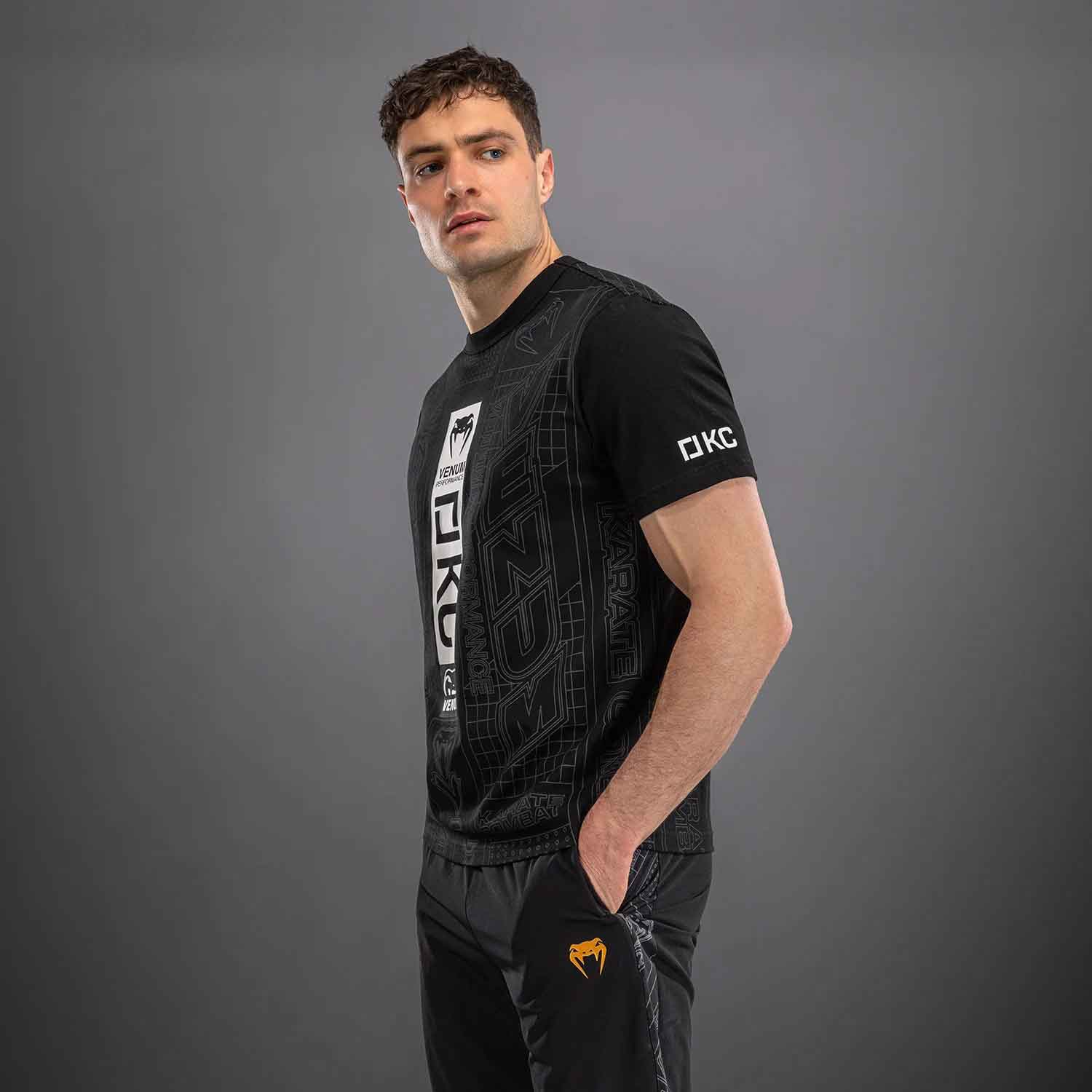 VENUM／ヴェナム　Tシャツ　　Karate Combat by Venum T-shirt／カラテ・コンバット by VENUM Tシャツ
