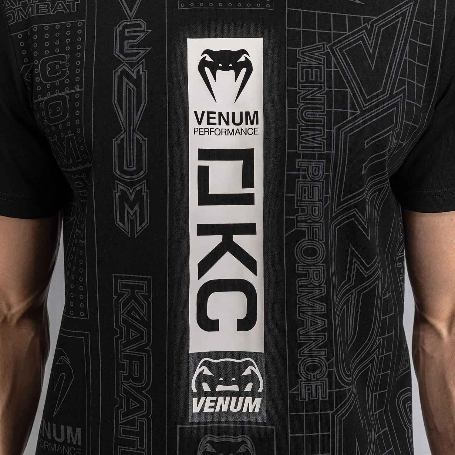 VENUM／ヴェナム　Tシャツ　　Karate Combat by Venum T-shirt／カラテ・コンバット by VENUM Tシャツ