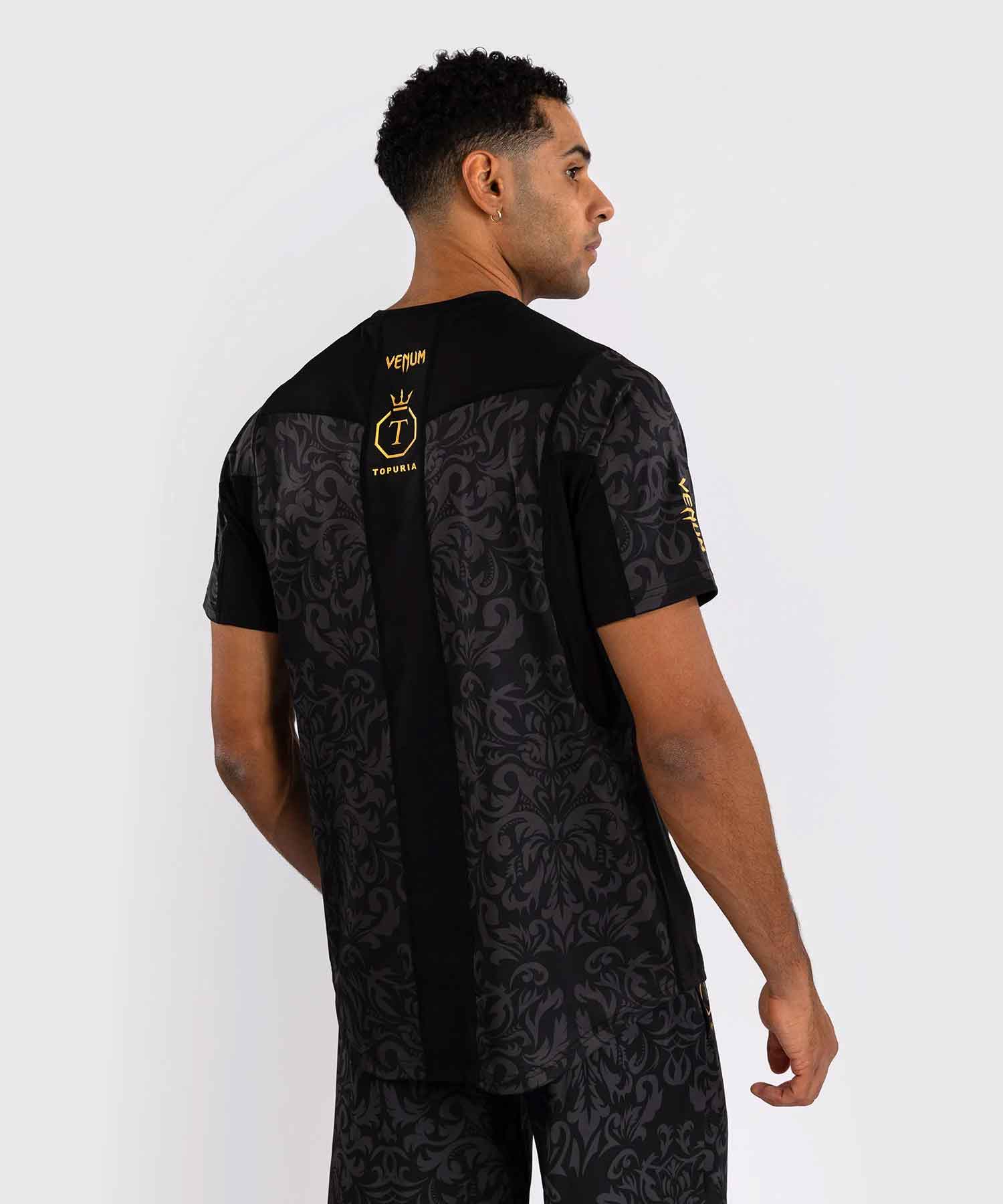 VENUM／ヴェナム　Tシャツ　　Venum x Topuria Unmatched Edition Dry-Tech T-Shirt／ヴェナム × イリア・トプリア アンマッチド エディション ドライテックTシャツ