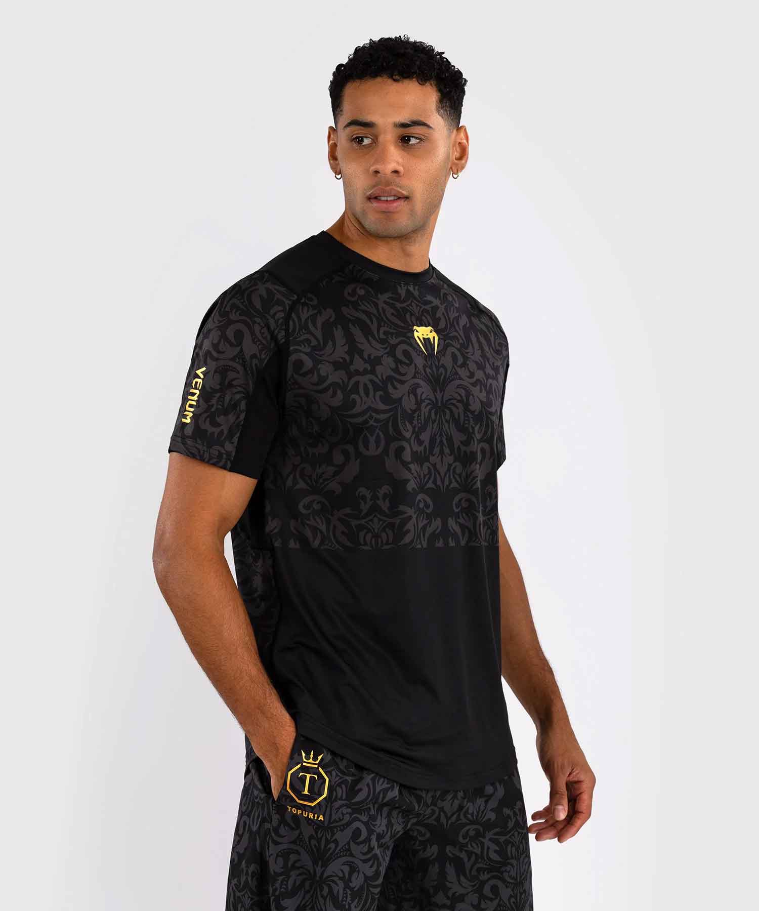 VENUM／ヴェナム　Tシャツ　　Venum x Topuria Unmatched Edition Dry-Tech T-Shirt／ヴェナム × イリア・トプリア アンマッチド エディション ドライテックTシャツ