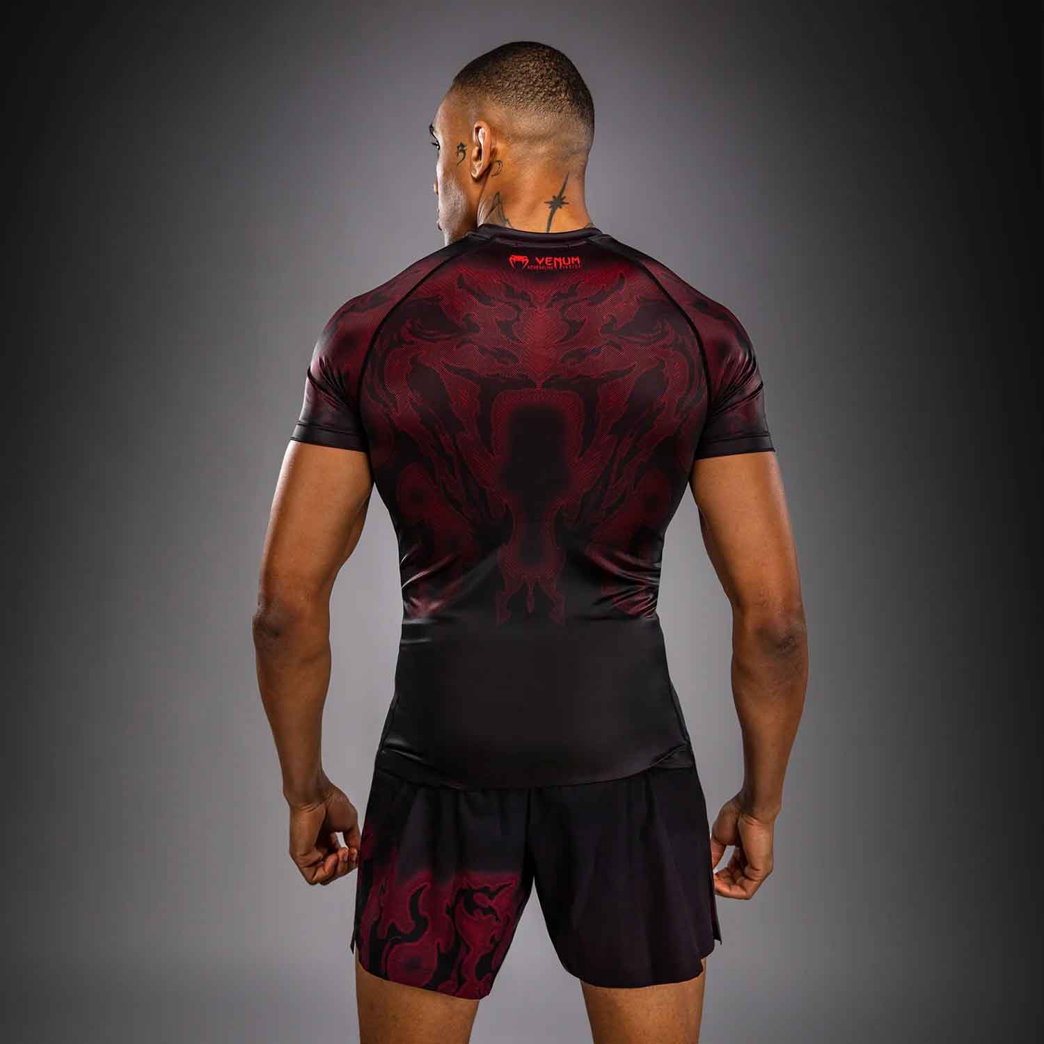 VENUM／ヴェナム　ラッシュガード・コンプレッション　　Spectre Short Sleeve Rashguard／スペクトル ショートスリーブ ラッシュガード