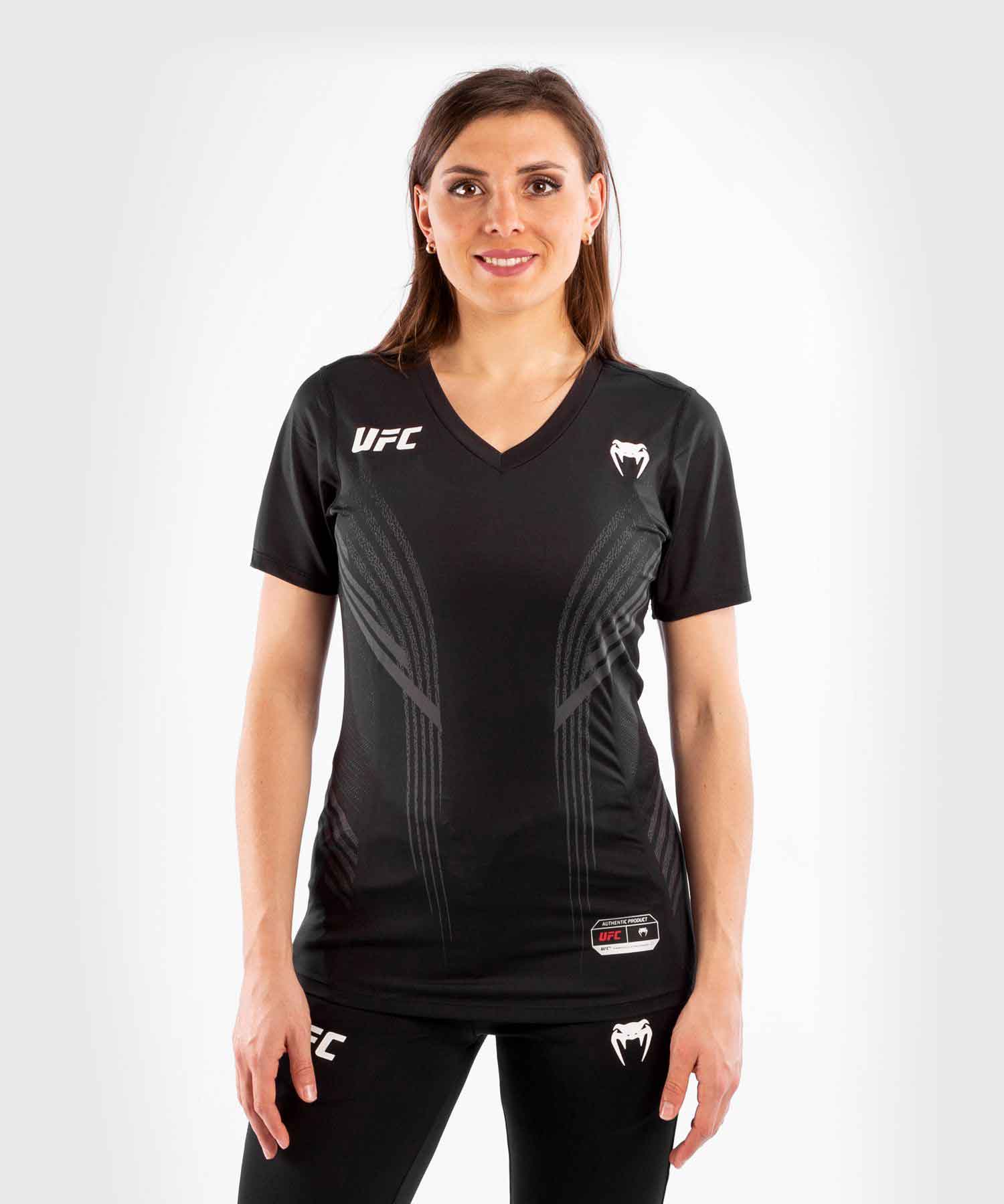 VENUM WOMEN／レディース　ジャージ（ユニフォーム）　　UFC VENUM AUTHENTIC FIGHT NIGHT WOMEN'S WALKOUT JERSEY／UFC VENUM オーセンティック ファイトナイト レディース ウォークアウト ジャージ（黒）