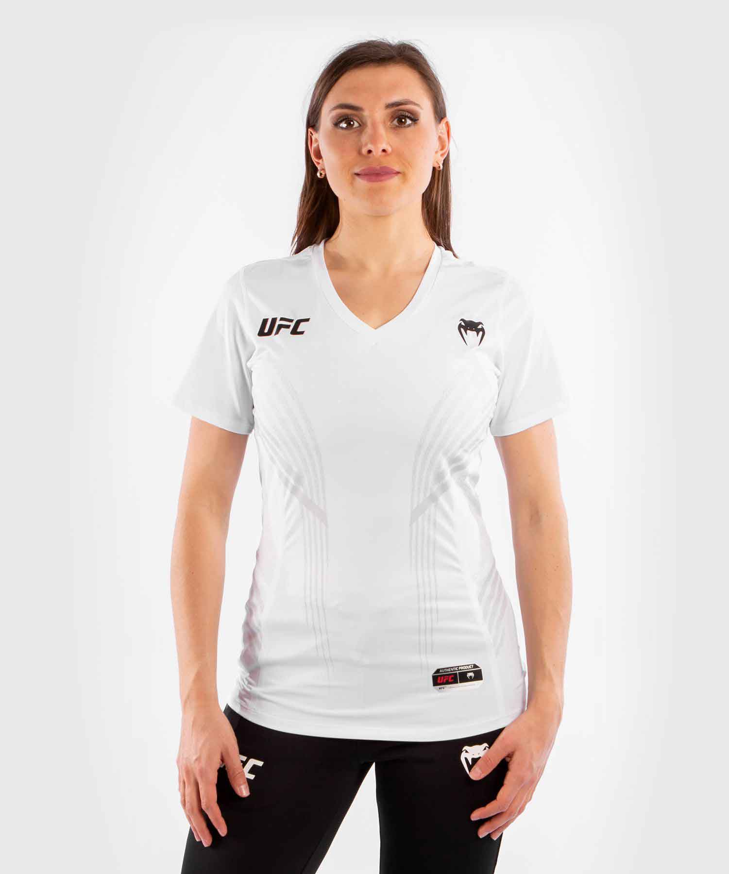 UFC VENUM AUTHENTIC FIGHT NIGHT WOMEN'S WALKOUT JERSEY／UFC VENUM オーセンティック ファイトナイト レディース ウォークアウト ジャージ（白）