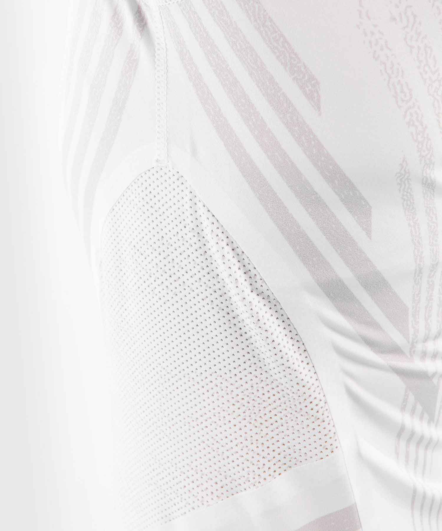 VENUM WOMEN／レディース　ジャージ（ユニフォーム）　　UFC VENUM AUTHENTIC FIGHT NIGHT WOMEN'S WALKOUT JERSEY／UFC VENUM オーセンティック ファイトナイト レディース ウォークアウト ジャージ（白）