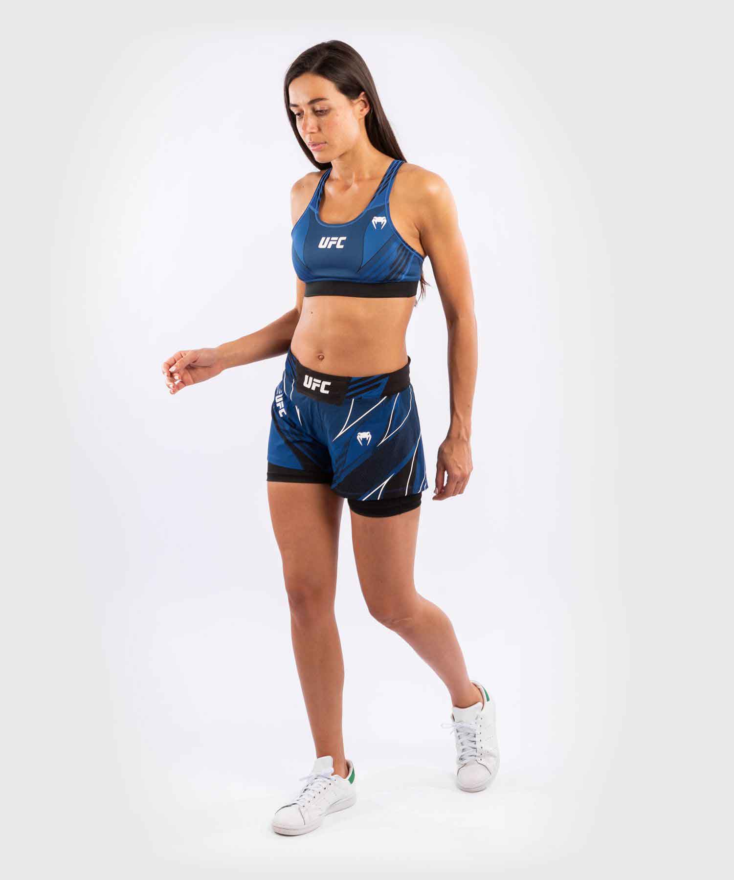 VENUM WOMEN／レディース　スポーツブラ　　UFC VENUM AUTHENTIC FIGHT NIGHT WOMEN'S SPORT BRA／UFC VENUM オーセンティック ファイトナイト レディース スポーツブラ（ブルー）