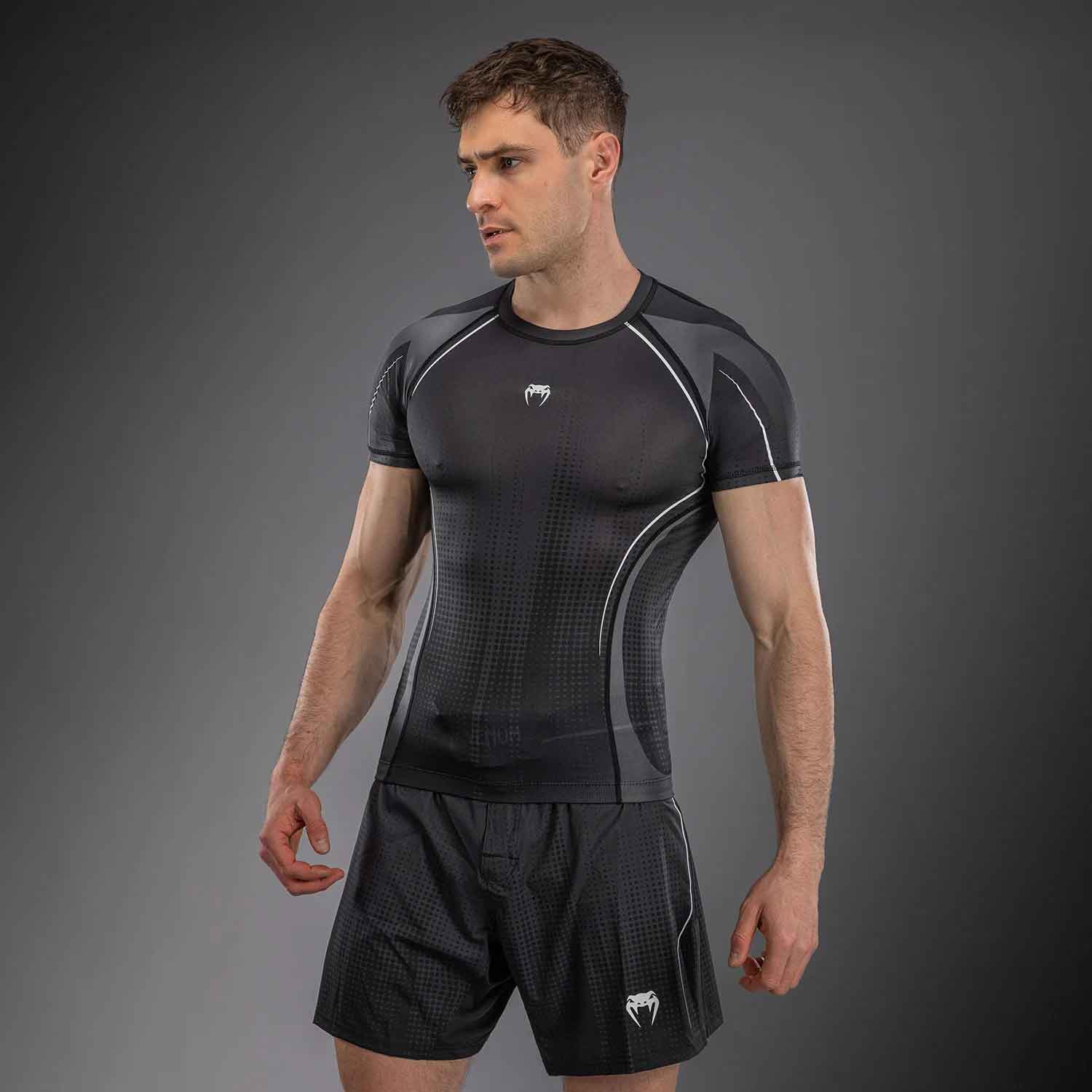 VENUM／ヴェナム　ラッシュガード・コンプレッション　　Stealth Short Sleeve Rashguard／ステルス ショートスリーブ ラッシュガード