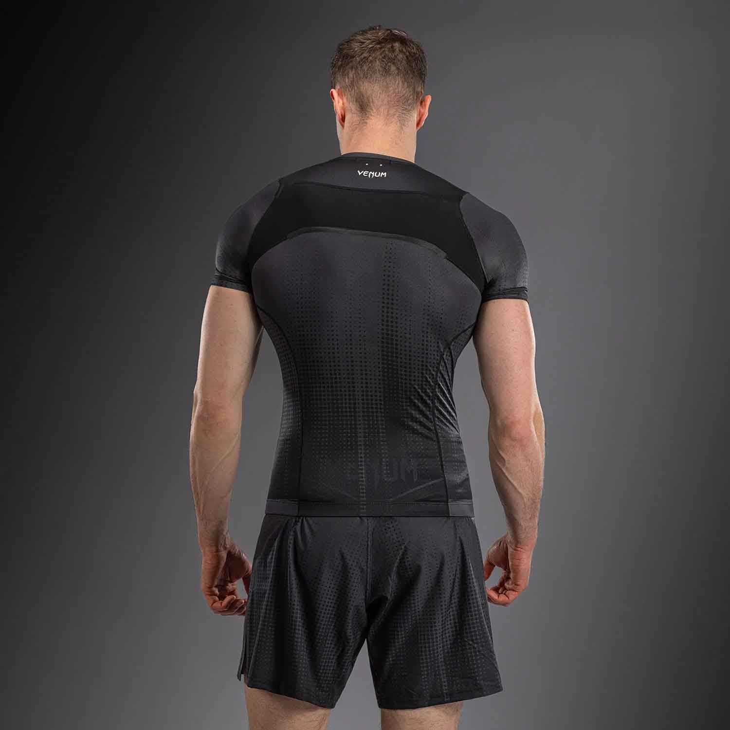 VENUM／ヴェナム　ラッシュガード・コンプレッション　　Stealth Short Sleeve Rashguard／ステルス ショートスリーブ ラッシュガード