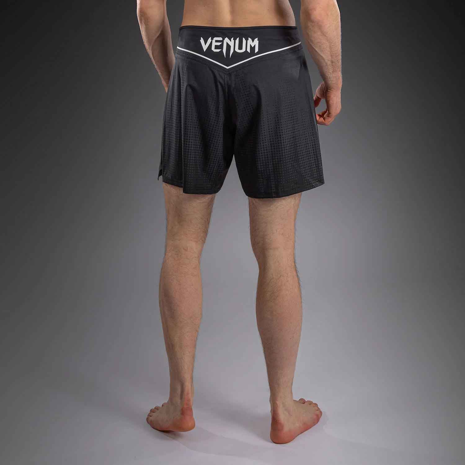 VENUM／ヴェナム　ファイトショーツ　　Stealth Fightshorts／ステルス ファイトショーツ
