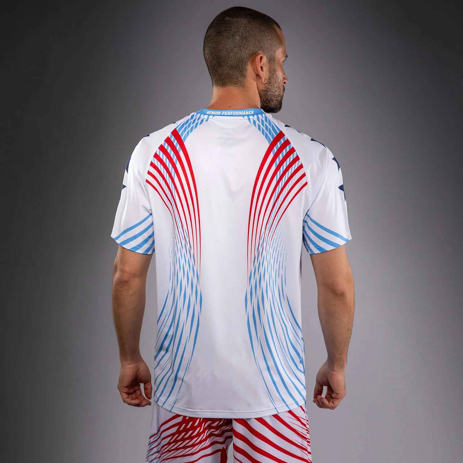 VENUM／ヴェナム　ジャージ　　Official UFC Freedom 250 by Venum Authentic Fight Night Men's White Walkout Jersey／オフィシャル UFC フリーダム 250 by ヴェナム オーセンティック ファイトナイト メンズ ホワイト ウォークアウトジャージ