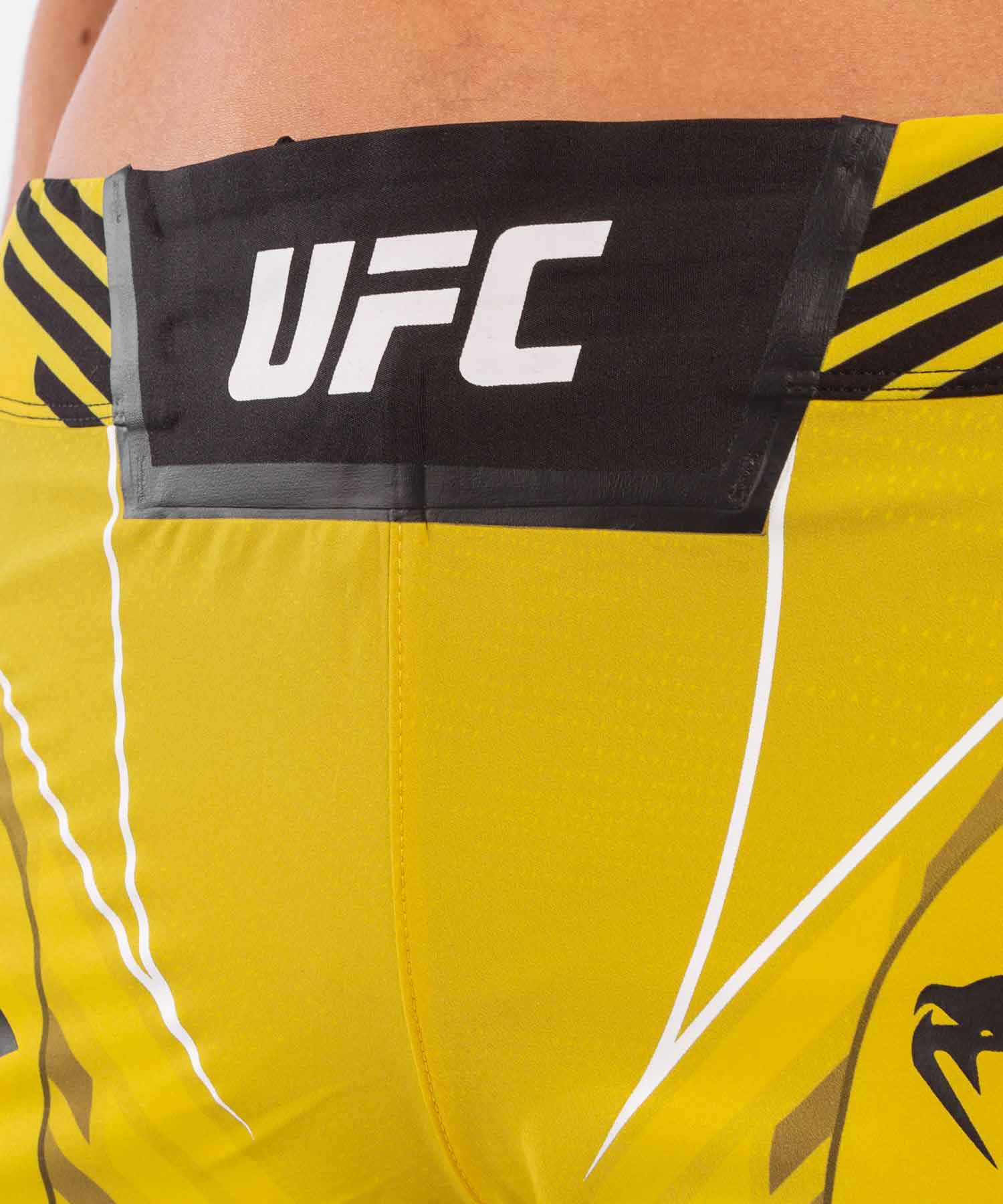 VENUM WOMEN／レディース　ファイトショーツ　　UFC VENUM AUTHENTIC FIGHT NIGHT WOMEN'S SHORTS LONG FIT／UFC VENUM オーセンティック ファイトナイト レディース ショーツ ロングフィット（イエロー／黒）