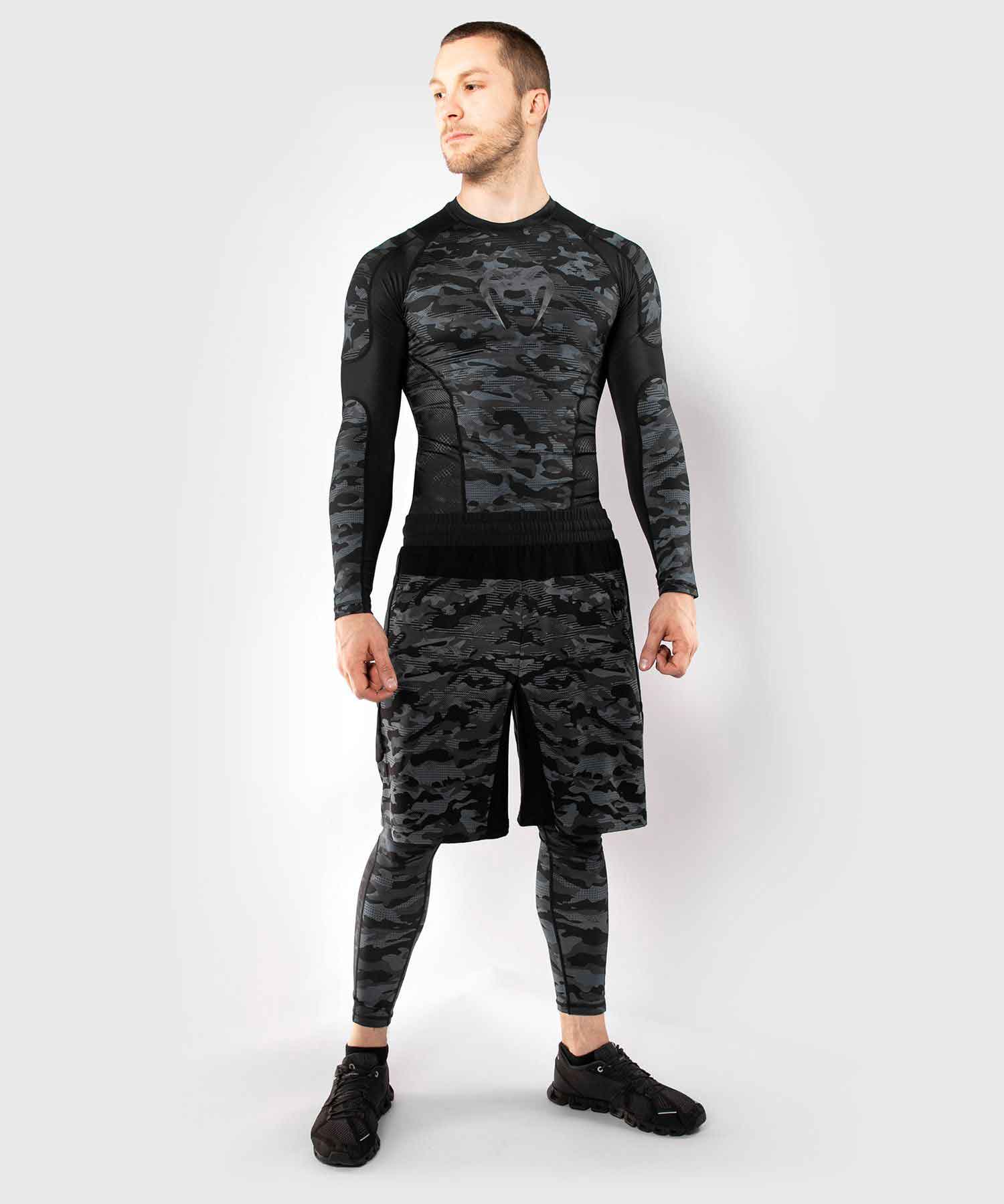 VENUM／ヴェナム　ラッシュガード　　DEFENDER RASHGUARD LONG SLEEVES／ディフェンダー ラッシュガード ロングスリーブ（ダークカモ）