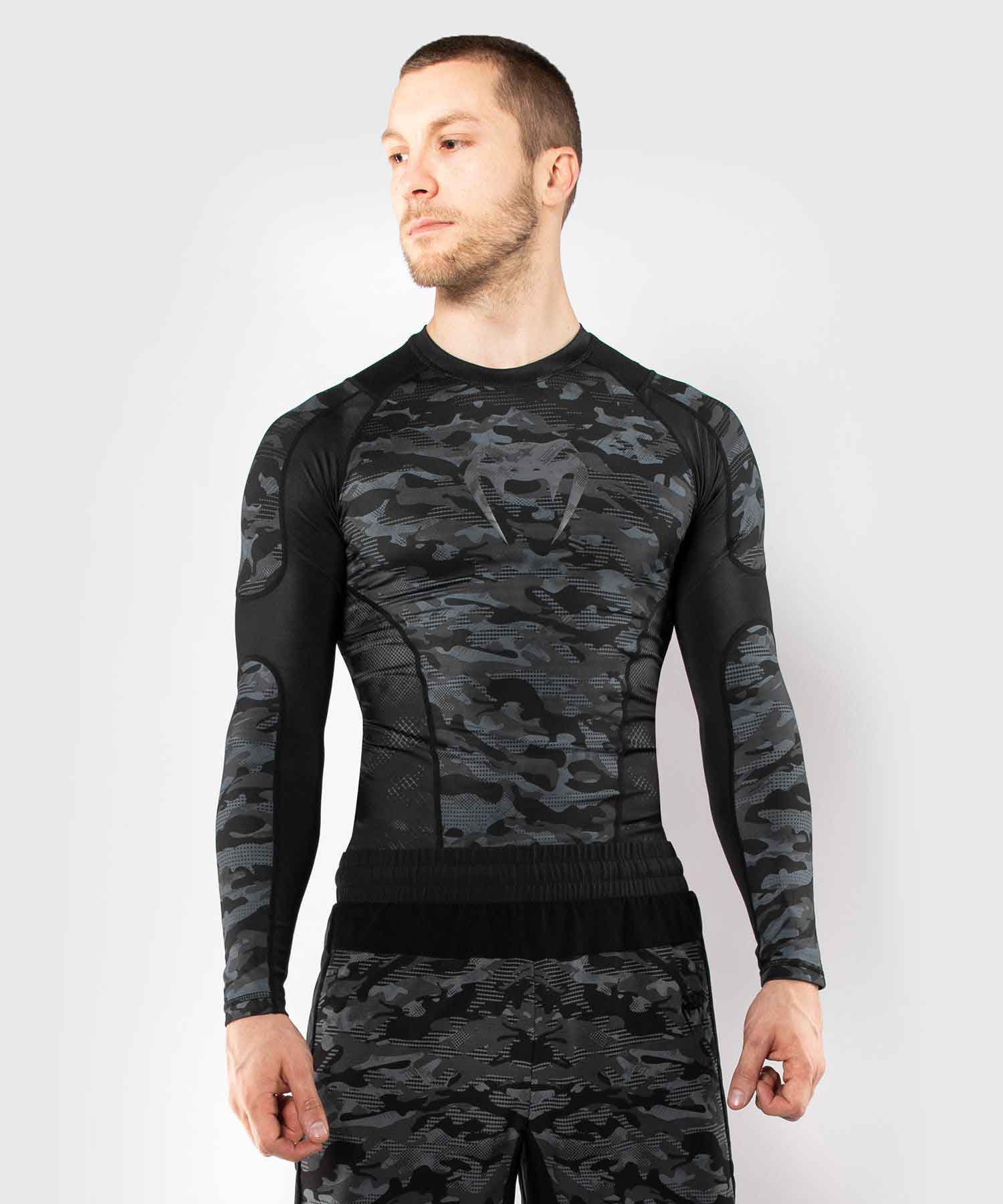 VENUM／ヴェナム　ラッシュガード　　DEFENDER RASHGUARD LONG SLEEVES／ディフェンダー ラッシュガード ロングスリーブ（ダークカモ）