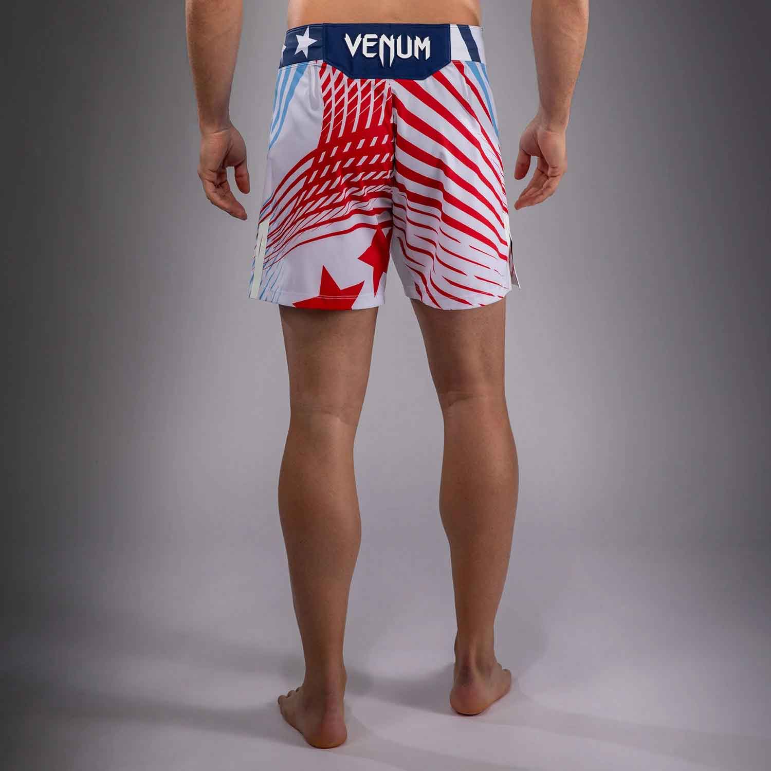 VENUM／ヴェナム　ファイトショーツ　　Official UFC Freedom 250 by Venum Authentic Fight Night Men's White Short Fit Short／オフィシャル UFC フリーダム 250 by ヴェナム オーセンティック ファイトナイト メンズ ショートフィット ファイトショーツ（白）