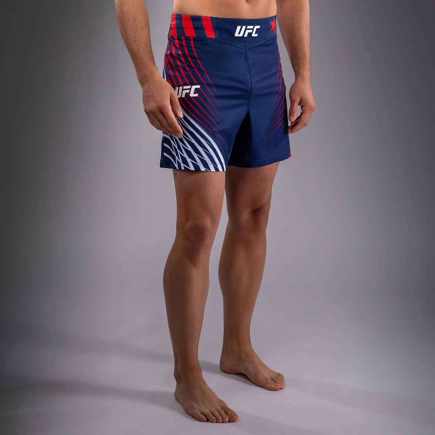 VENUM／ヴェナム　ファイトショーツ　　Official UFC Freedom 250 by Venum Authentic Fight Night Men's Blue Short Fit Short／オフィシャル UFC フリーダム 250 by ヴェナム オーセンティック ファイトナイト メンズ ショートフィット ファイトショーツ（ブルー）