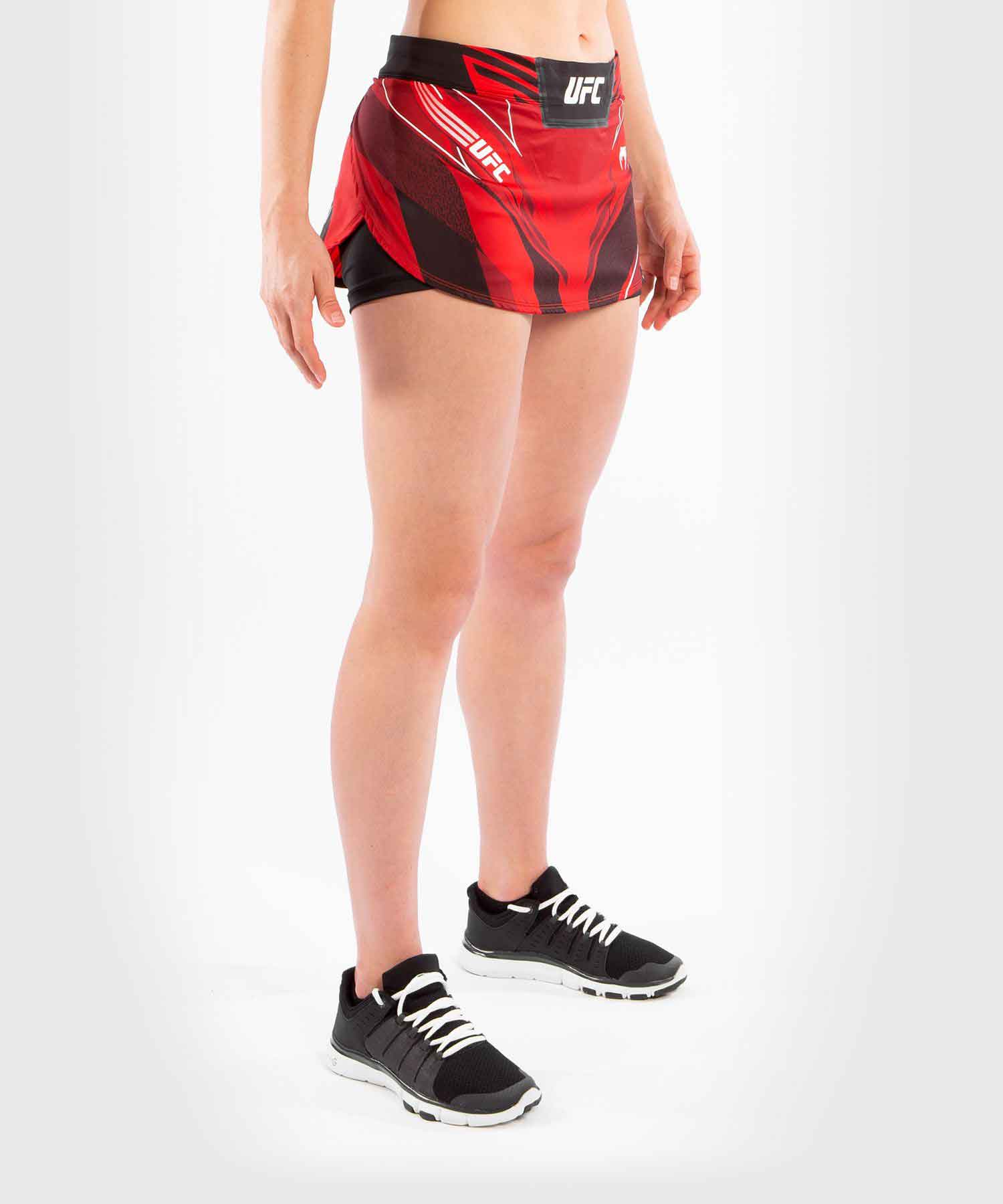 VENUM WOMEN／レディース　ファイトショーツ　　UFC VENUM AUTHENTIC FIGHT NIGHT WOMEN'S SKORT／UFC VENUM オーセンティック ファイトナイト レディース スコート（レッド／黒）