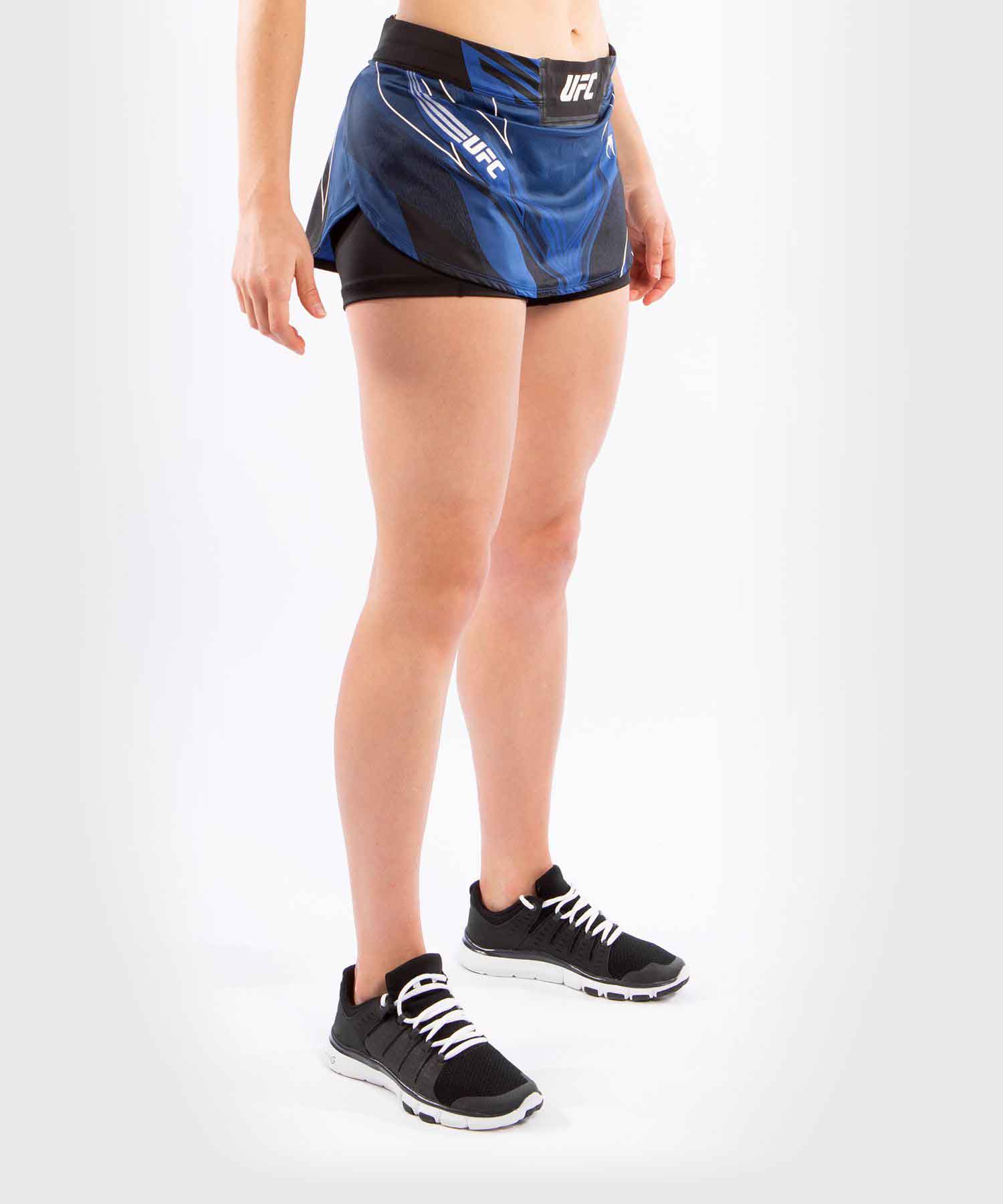 VENUM WOMEN／レディース　ファイトショーツ　　UFC VENUM AUTHENTIC FIGHT NIGHT WOMEN'S SKORT／UFC VENUM オーセンティック ファイトナイト レディース スコート（ブルー／黒）