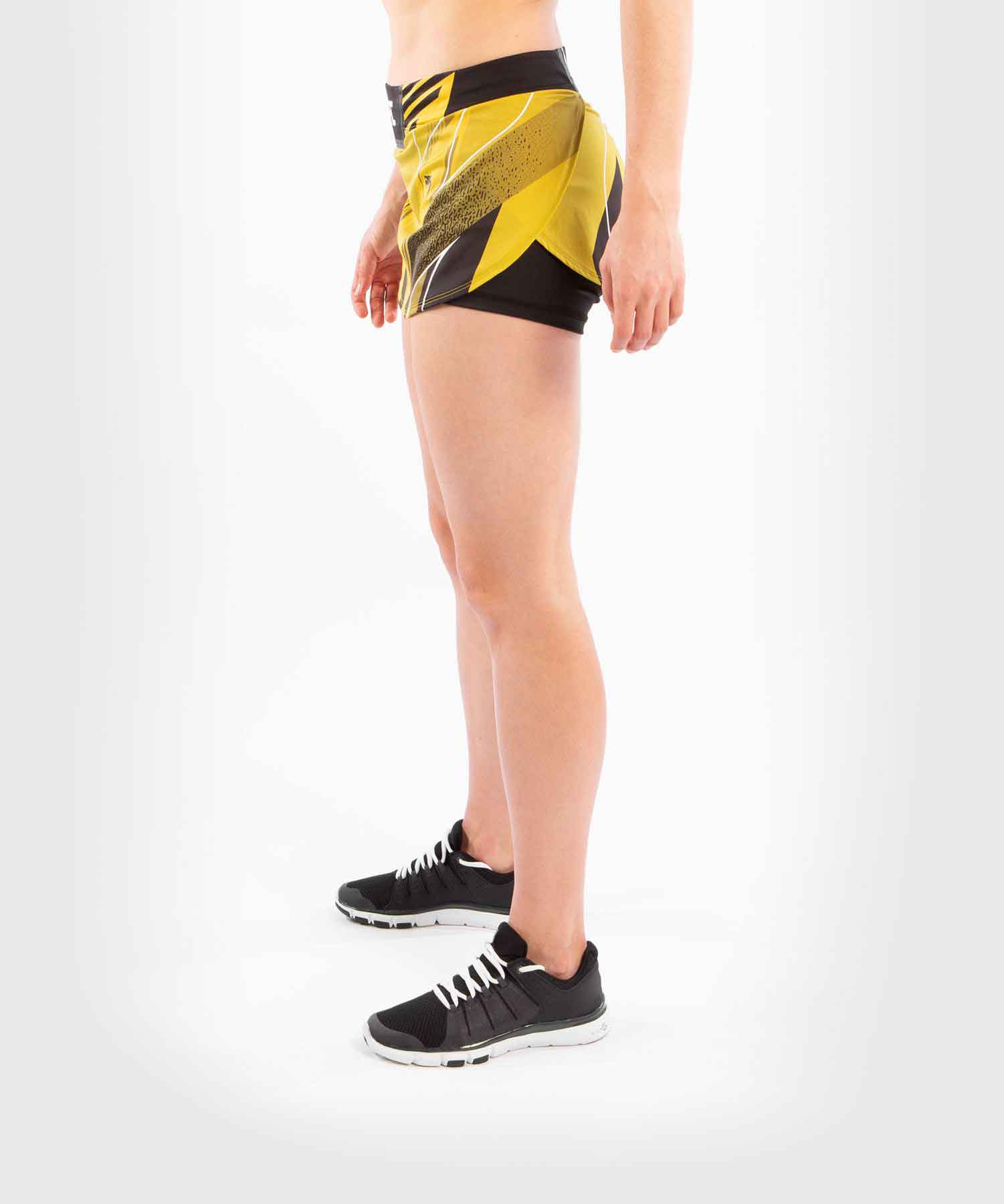 VENUM WOMEN／レディース　ファイトショーツ　　UFC VENUM AUTHENTIC FIGHT NIGHT WOMEN'S SKORT／UFC VENUM オーセンティック ファイトナイト レディース スコート（イエロー／黒）