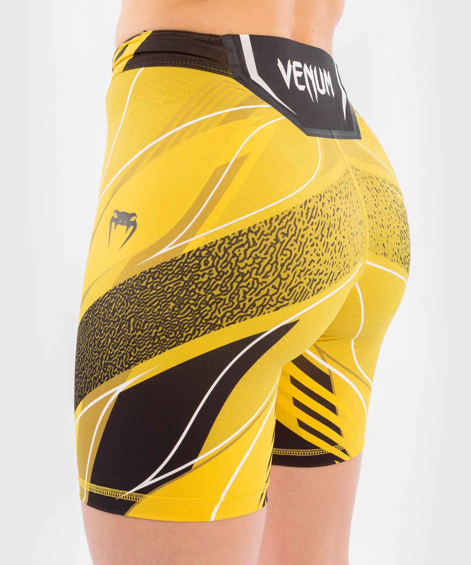 VENUM WOMEN／レディース　バーリトゥードショーツ　　UFC VENUM AUTHENTIC FIGHT NIGHT WOMEN'S VALE TUDO SHORTS LONG FIT／UFC VENUM オーセンティック ファイトナイト レディース バーリトゥードショーツ ロングフィット（イエロー／黒）