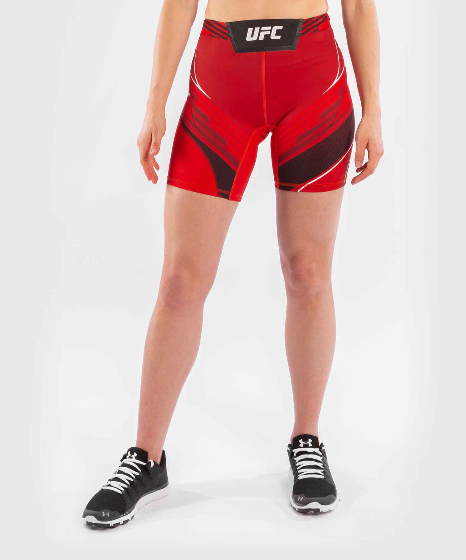 VENUM WOMEN／レディース　バーリトゥードショーツ　　UFC VENUM AUTHENTIC FIGHT NIGHT WOMEN'S VALE TUDO SHORTS LONG FIT／UFC VENUM オーセンティック ファイトナイト レディース バーリトゥードショーツ ロングフィット（レッド／黒）