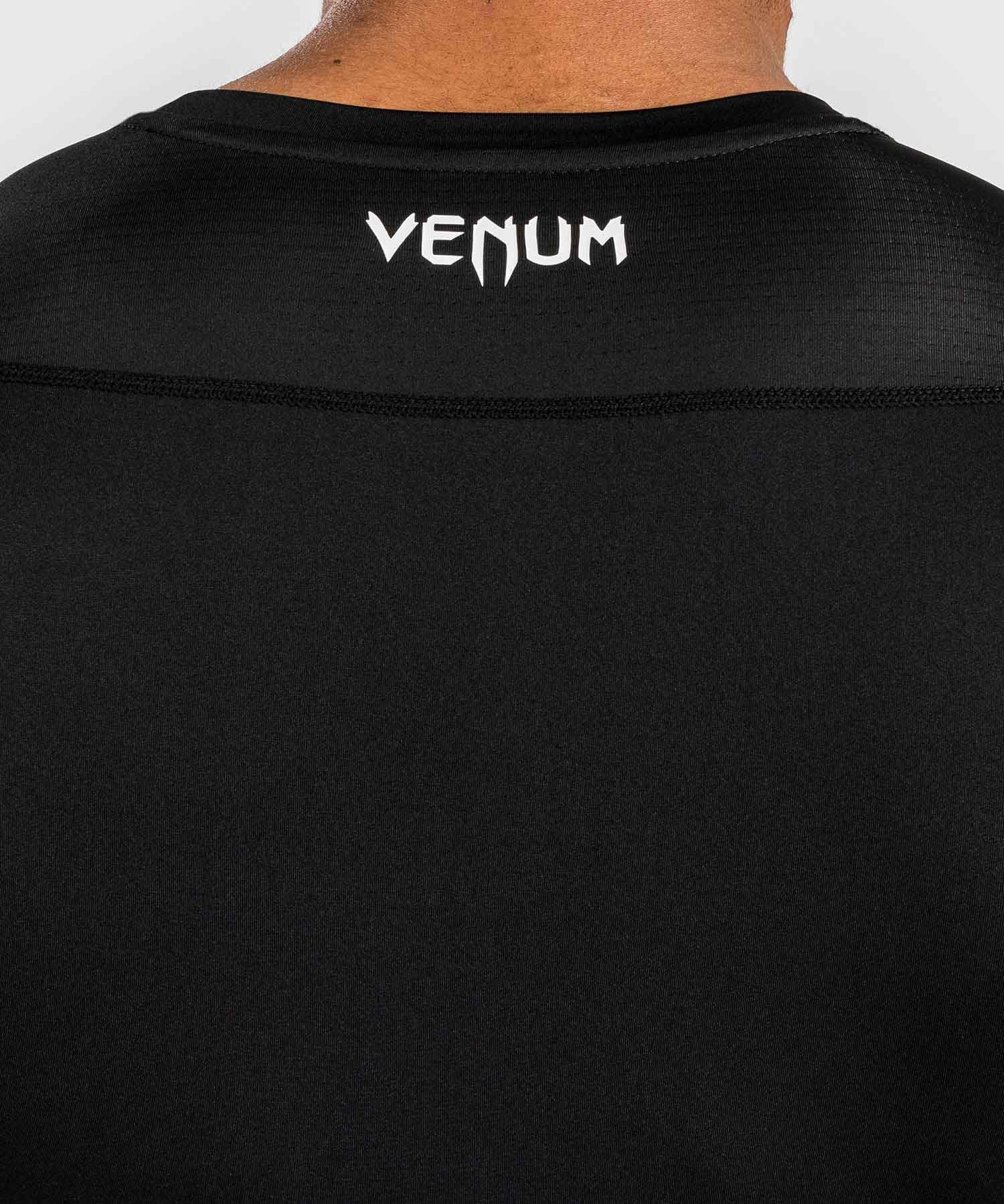 VENUM／ヴェナム　ラッシュガード　　Attack Men's Short Sleeve Rashguard／アタック メンズ ショートスリーブ ラッシュガード（黒／グレー）
